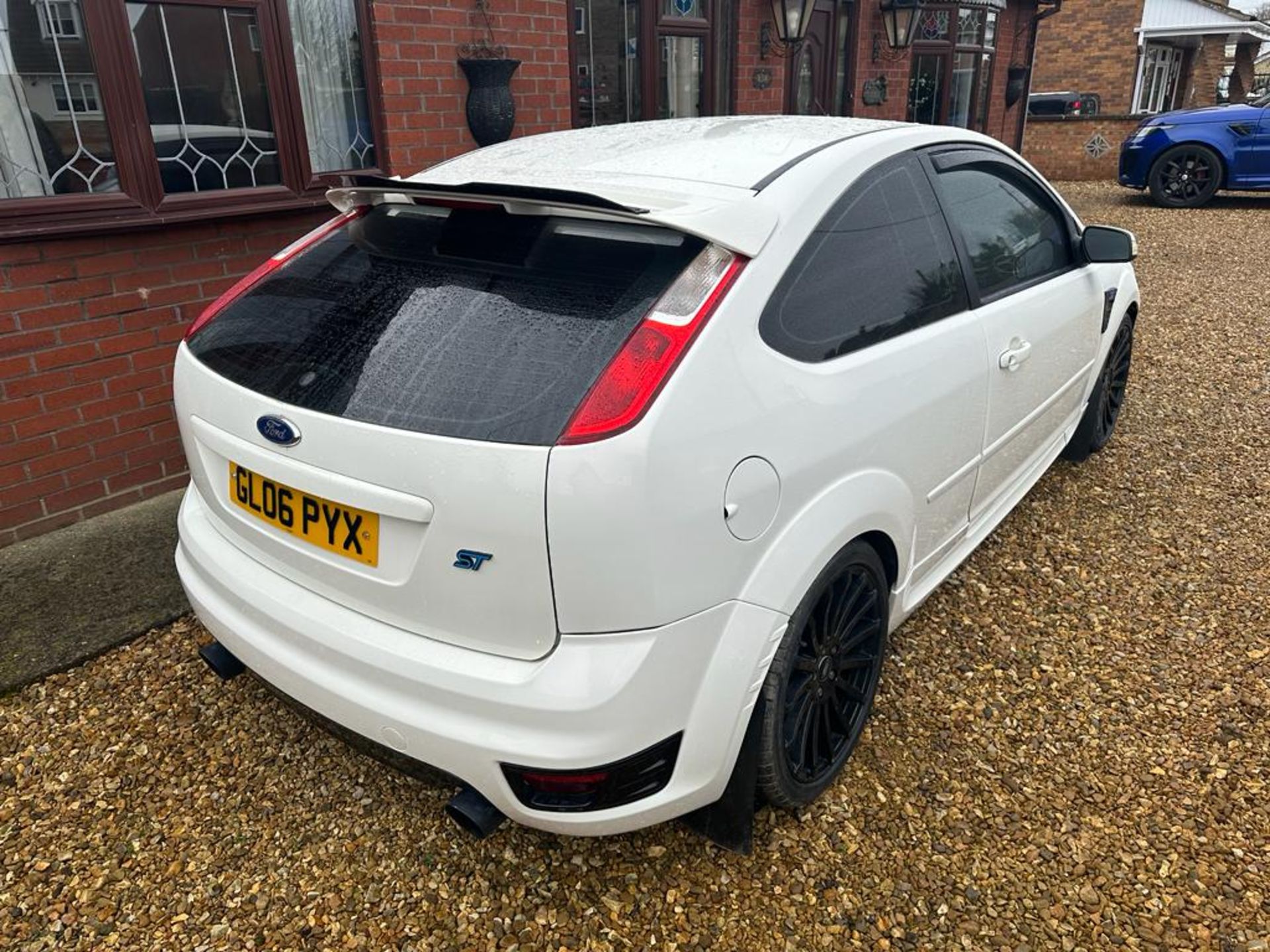 2006 FORD FOCUS ST-3 WHITE HATCHBACK *NO VAT* - Image 3 of 8