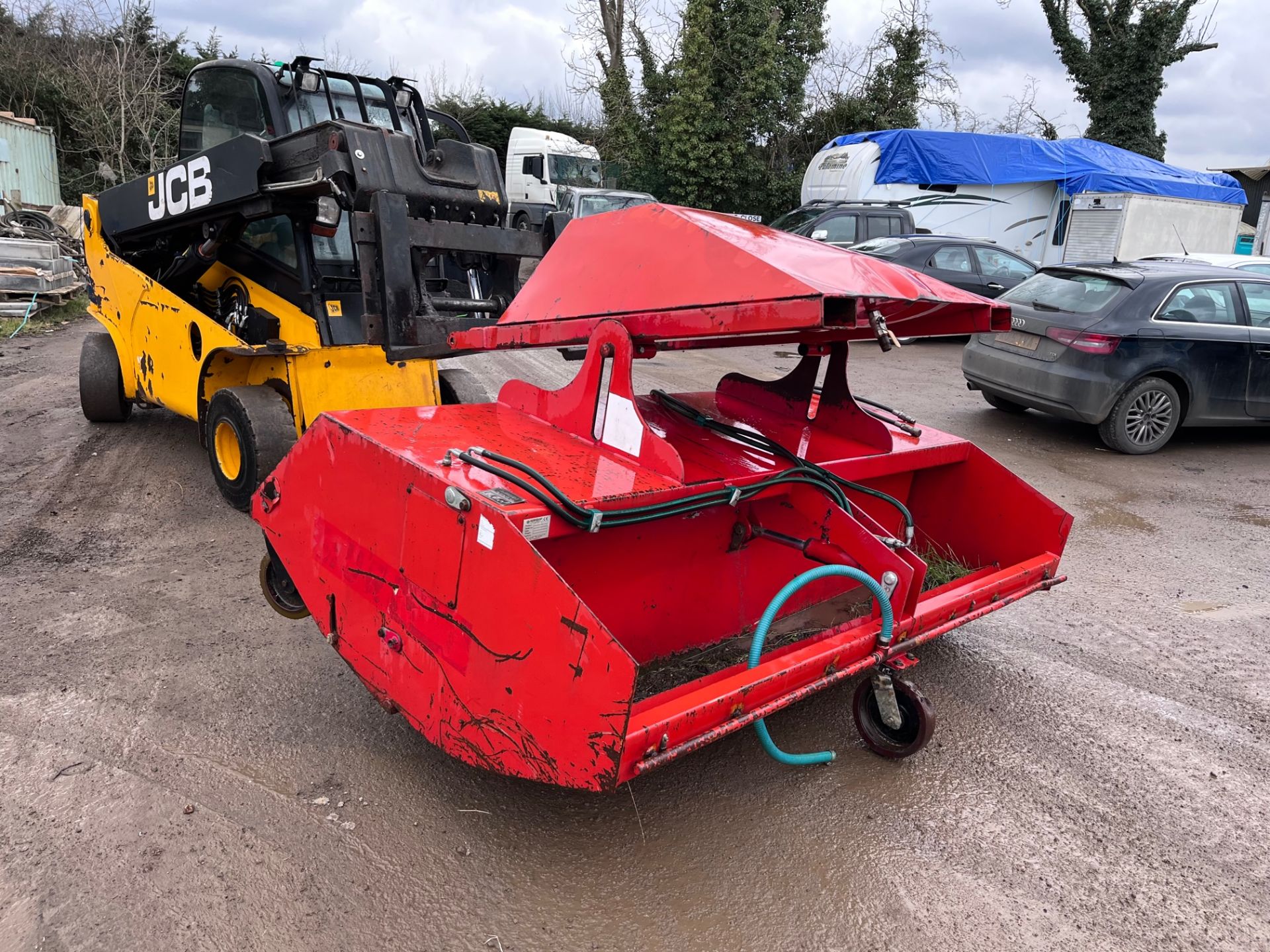 2013 forklift sweeper collector. Fits to any forklift with auxiliary hydraulics *PLUS VAT* - Image 2 of 3