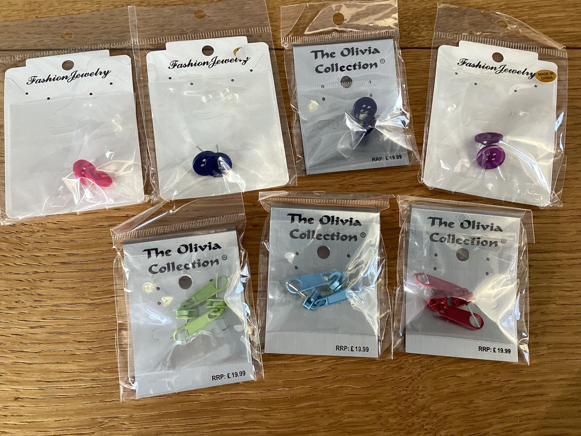 250 x Ear Rings by Olivia *NO VAT*