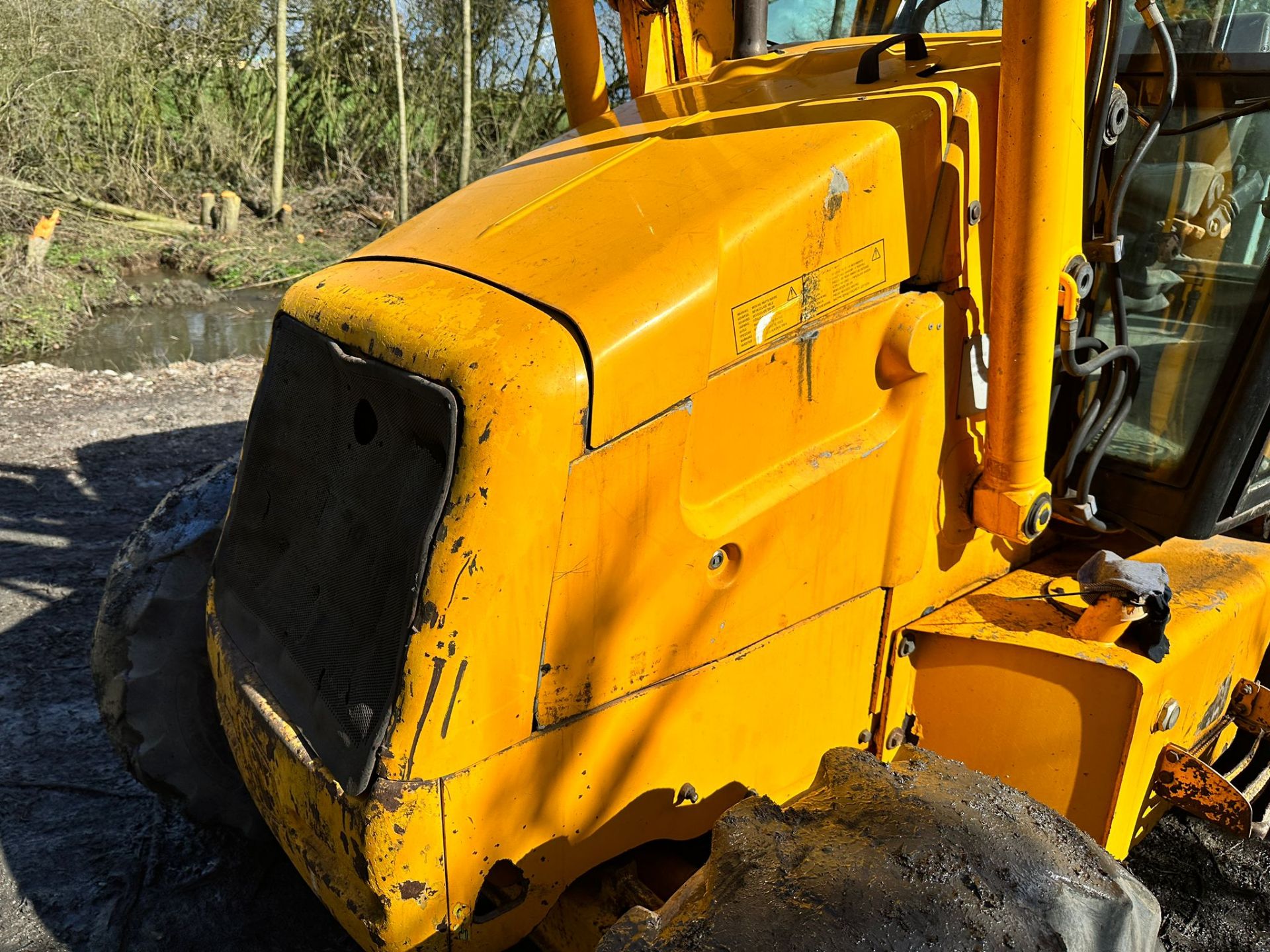 JCB 2CX Airmaster 4WD Loading Shovel With Rear Air Compressor *PLUS VAT* - Image 4 of 14