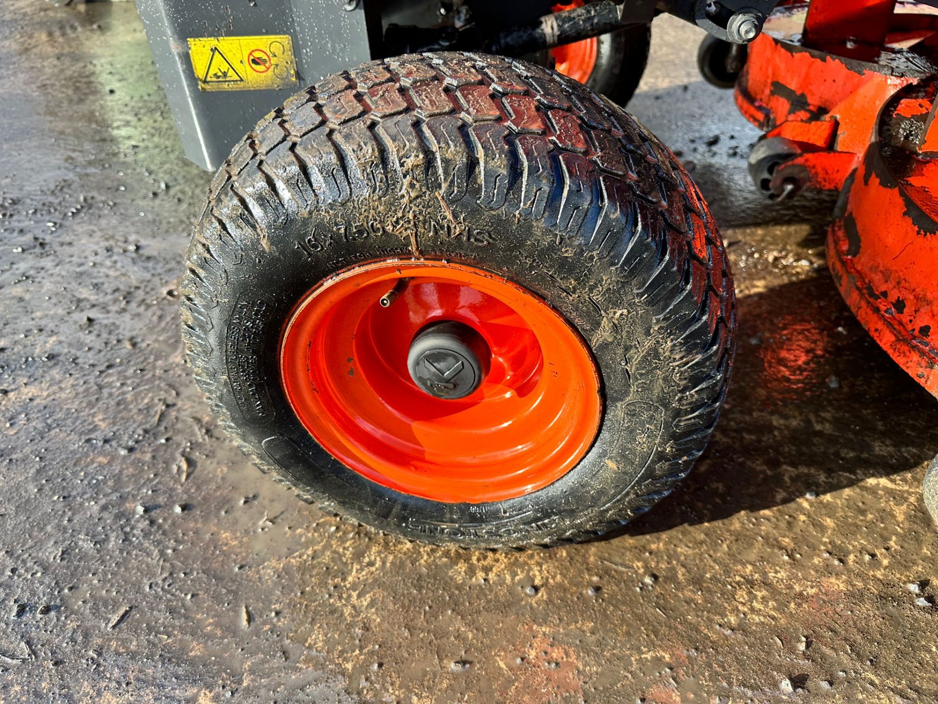 2009 Kubota G23LD Diesel Ride On Mower *PLUS VAT* - Image 10 of 12