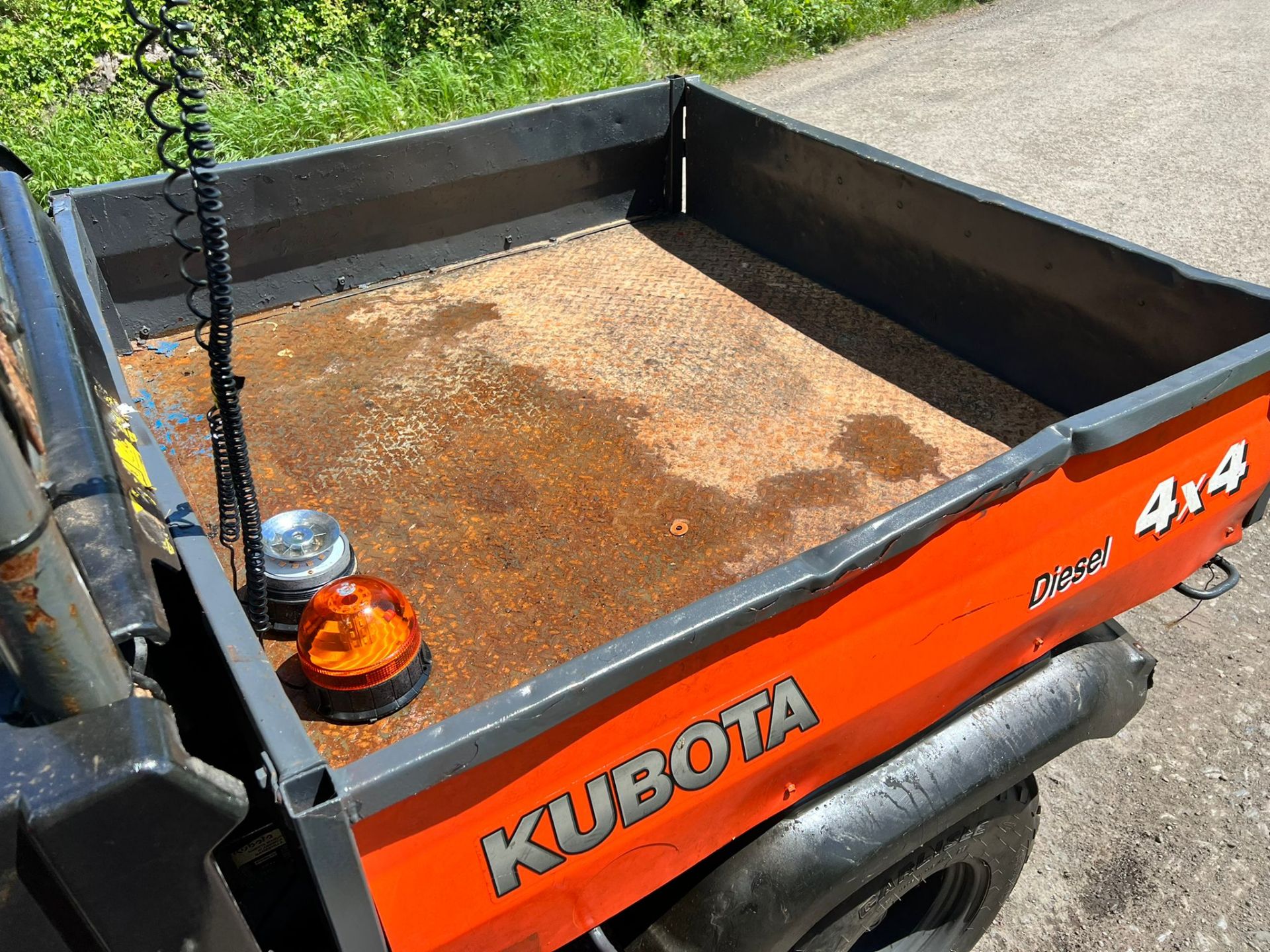 2010 KUBOTA RTV900 4WD BUGGY, RUNS AND DRIVES, LOW 1876 HOURS *PLUS VAT* - Image 5 of 13