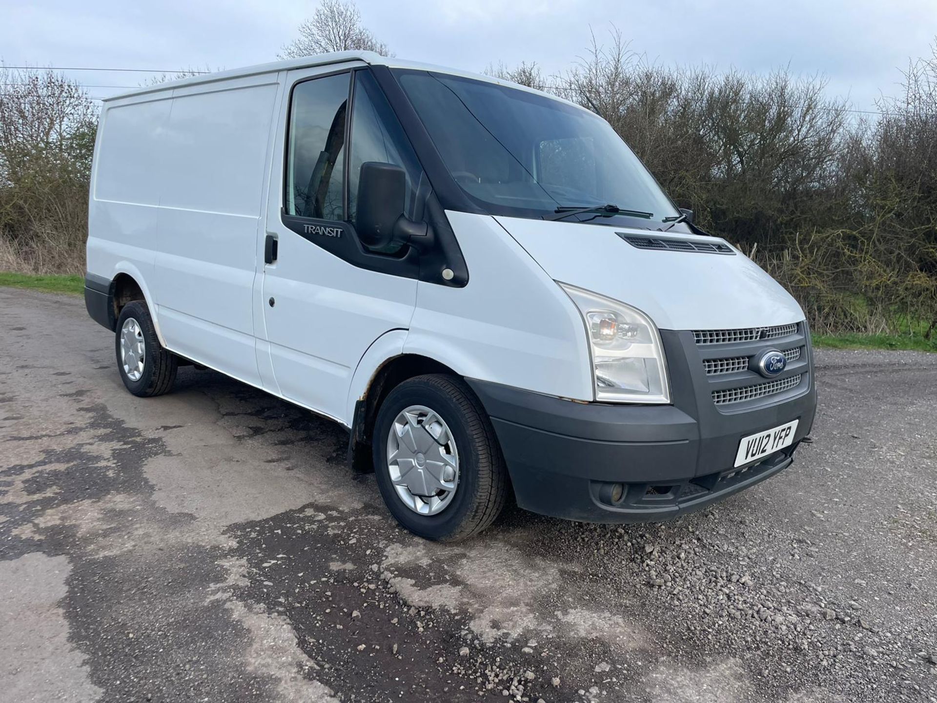 2012 FORD TRANSIT 100 T260 FWD WHITE PANEL VAN *PLUS VAT*