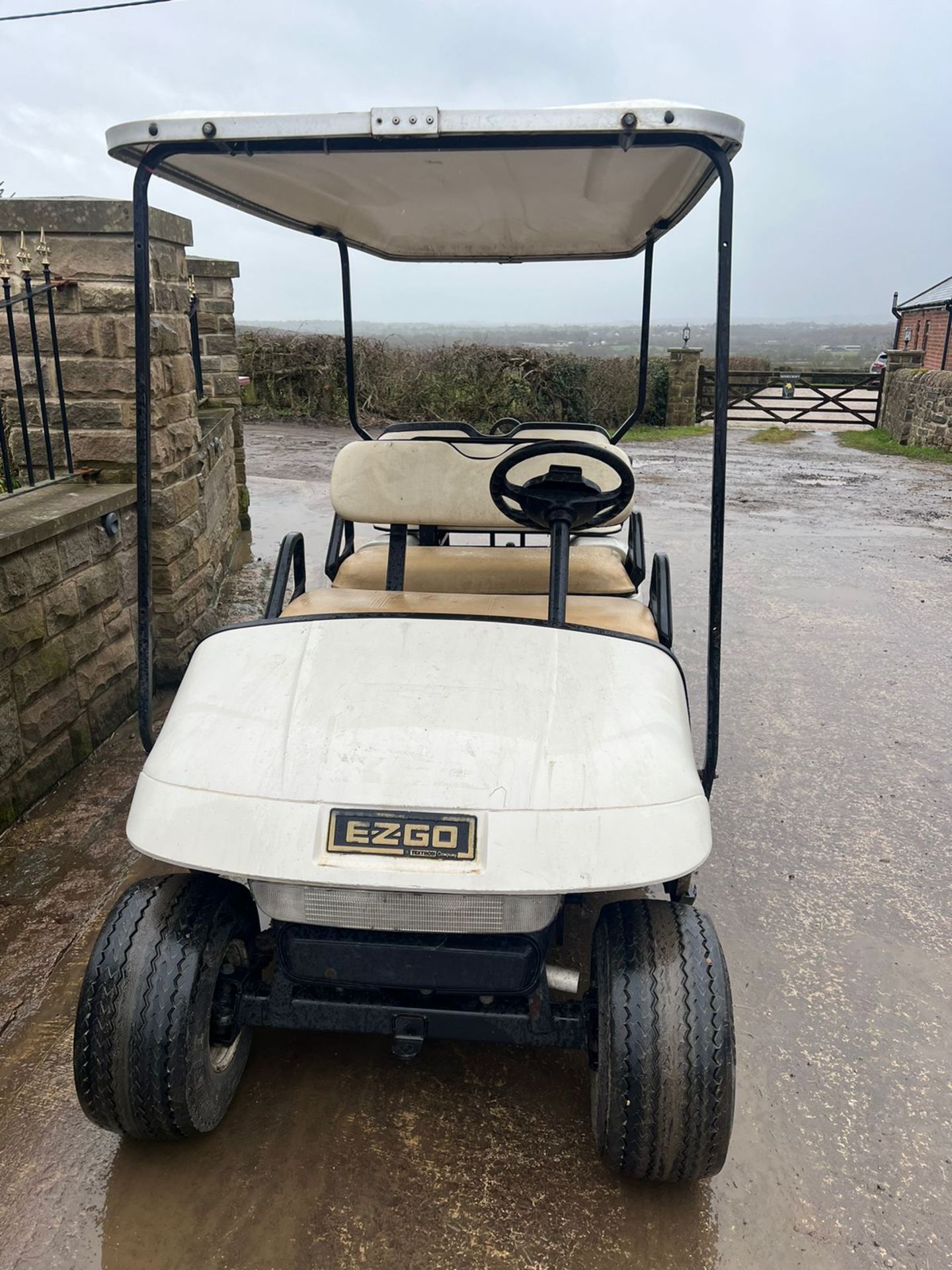 EZ-GO 6 SEATER PETROL GOLF BUGGY *PLUS VAT* - Image 7 of 10