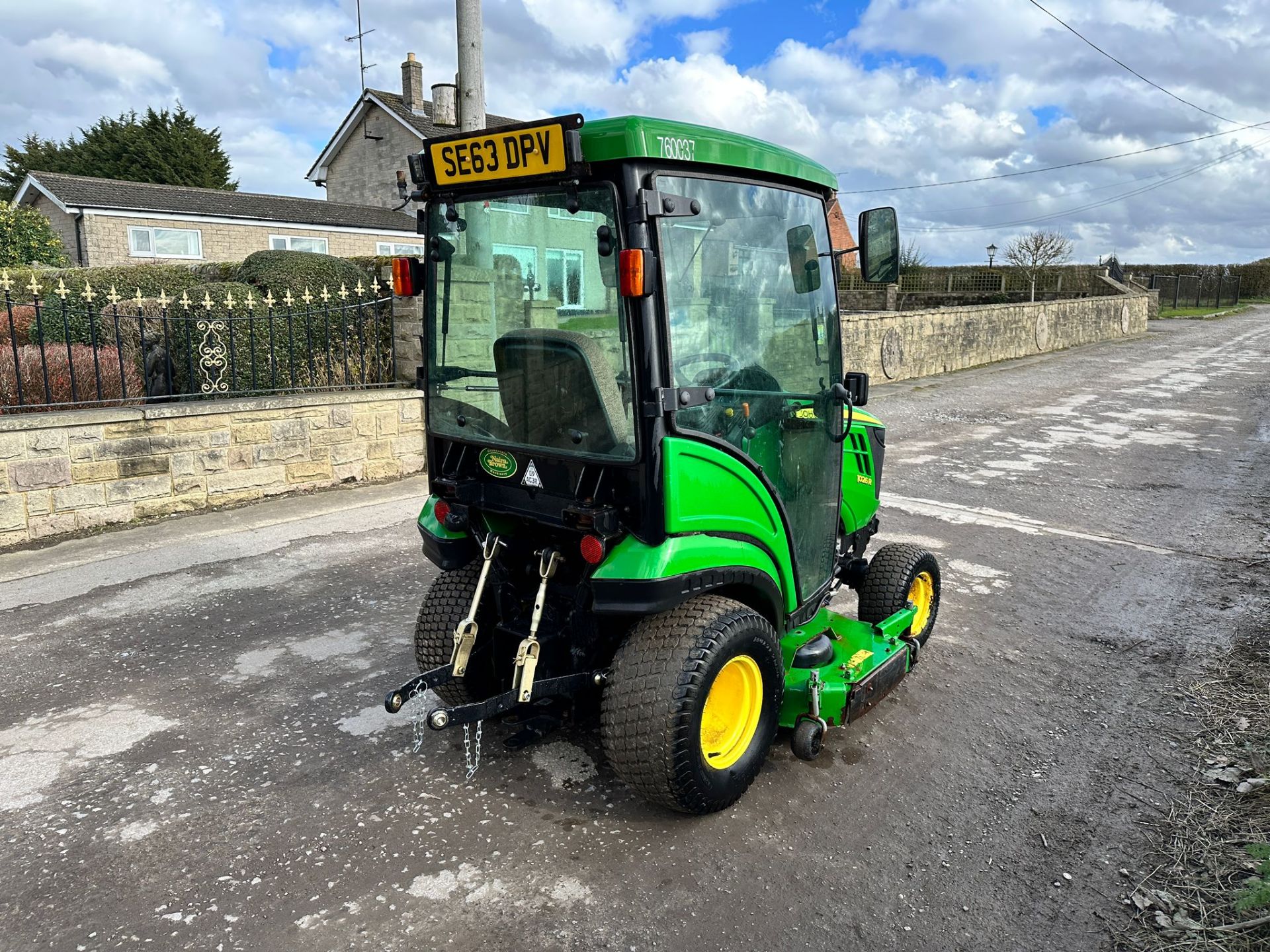 2014/63 Reg. John Deere 1026R 25HP 4WD Compact Tractor With 60” Underslung Deck *PLUS VAT* - Image 4 of 15