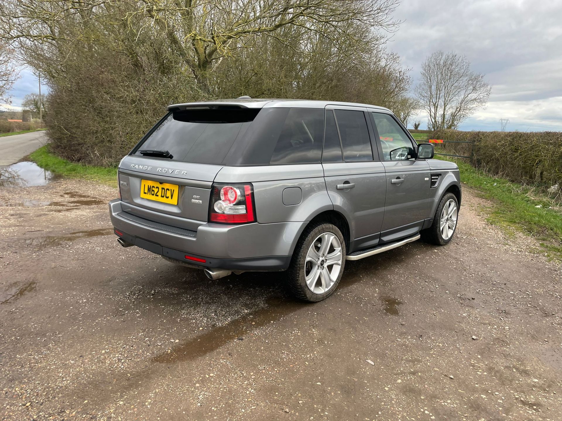 2012 LAND ROVER RANGE ROVER SPORT SE SDV6 AUTO GREY SUV ESTATE *NO VAT* - Image 2 of 11