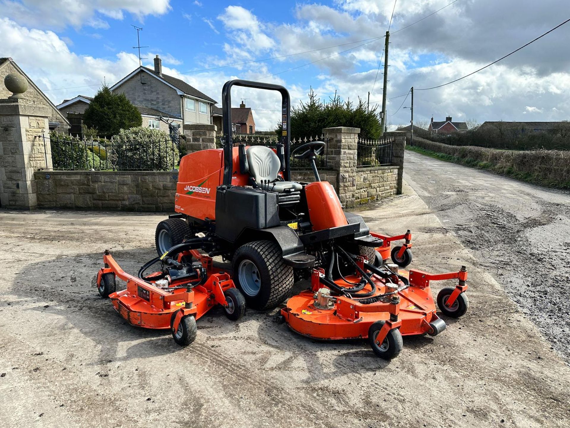 2014 Jacobsen/Ransomes R311T 4WD Diesel Ride On Batwing Mower *PLUS VAT* - Image 6 of 23