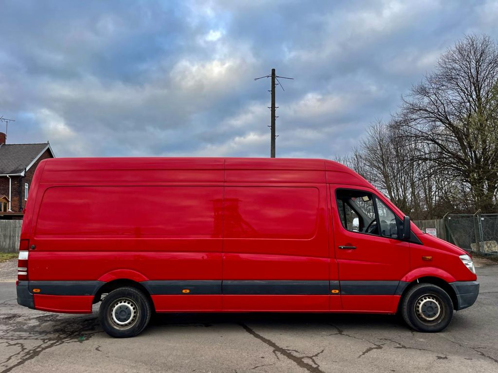 2009 MERCEDES SPRINTER 311 CDI LWB RED PANEL VAN *NO VAT* - Image 3 of 11