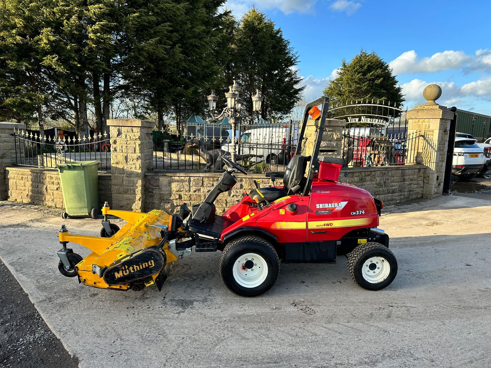 2015 Shibaura CM374 4WD Outfront Ride On Mower With Muthing 1.6 Metre Flail Deck *PLUS VAT* - Image 2 of 14