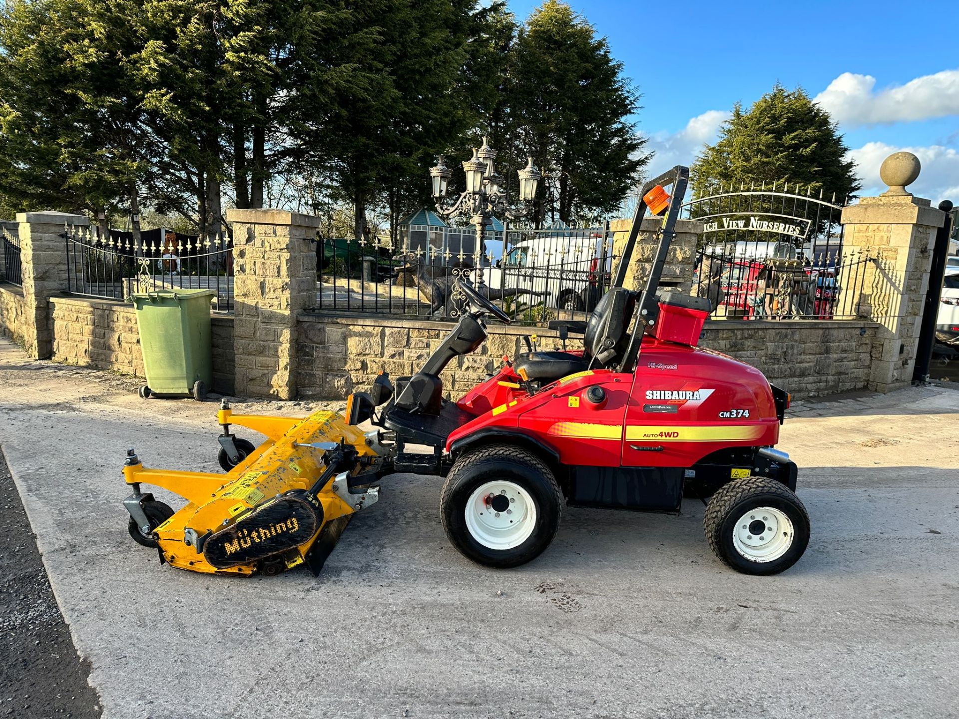 2015 Shibaura CM374 4WD Outfront Ride On Mower With Muthing 1.6 Metre Flail Deck *PLUS VAT* - Image 6 of 14