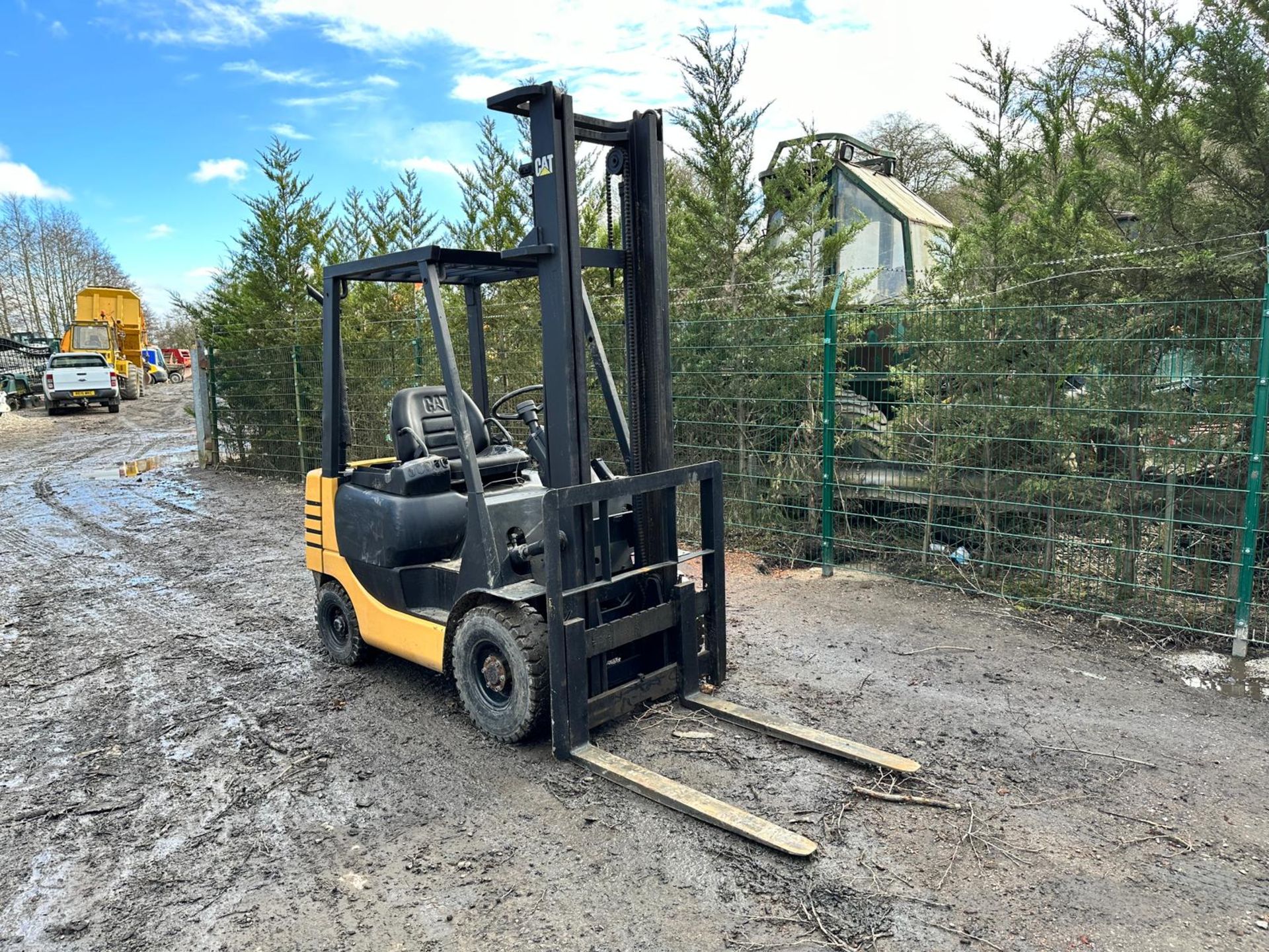 Caterpillar DP15 1.5 Ton Diesel Forklift *PLUS VAT* - Image 2 of 10