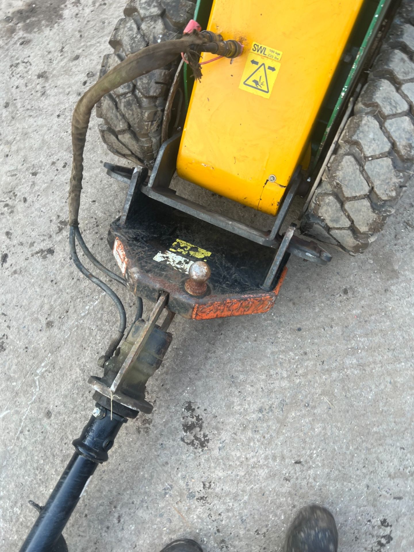 KANGA KID SKIDSTEER POST HOLE BORER C/W AURGER ATTACHMENT *PLUS VAT* - Image 5 of 6