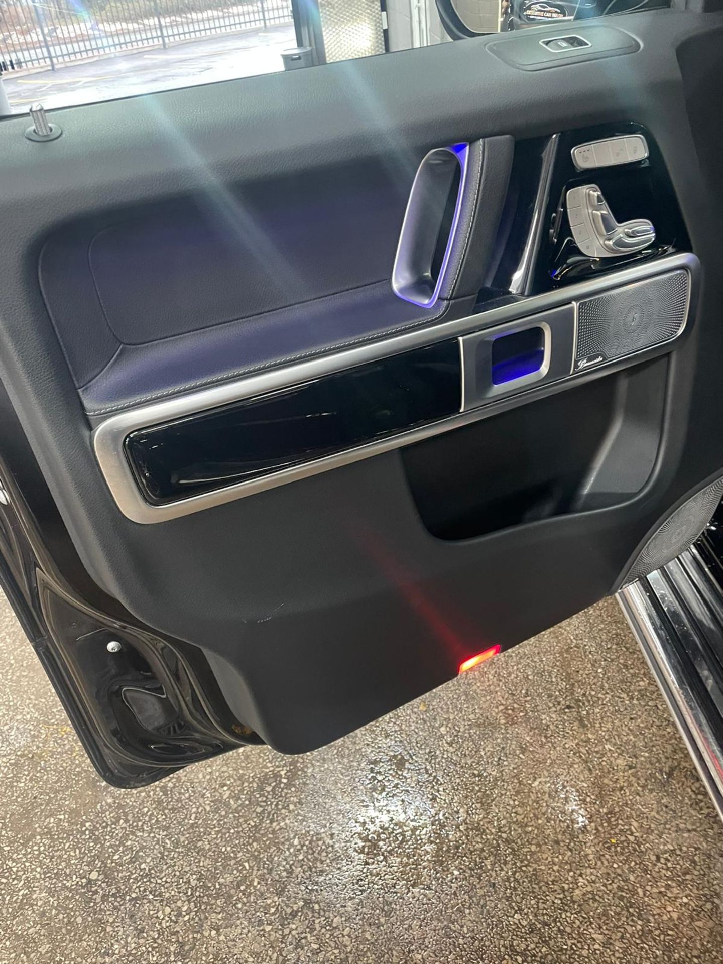 2019 MERCEDES-BENZ G 350 AMG LINE PREMIUM D 4M A BLACK SUV ESTATE *NO VAT* - Image 9 of 12