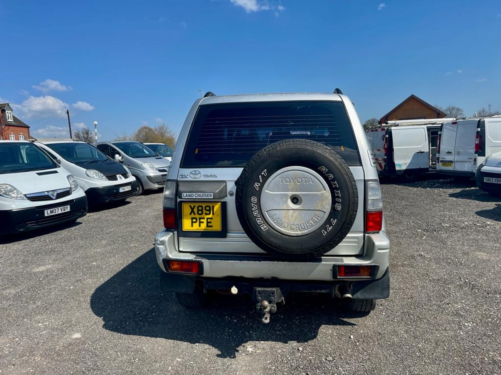 2000 TOYOTA LAND CRUISER SILVER OFFROADER *NO VAT* - Image 8 of 15