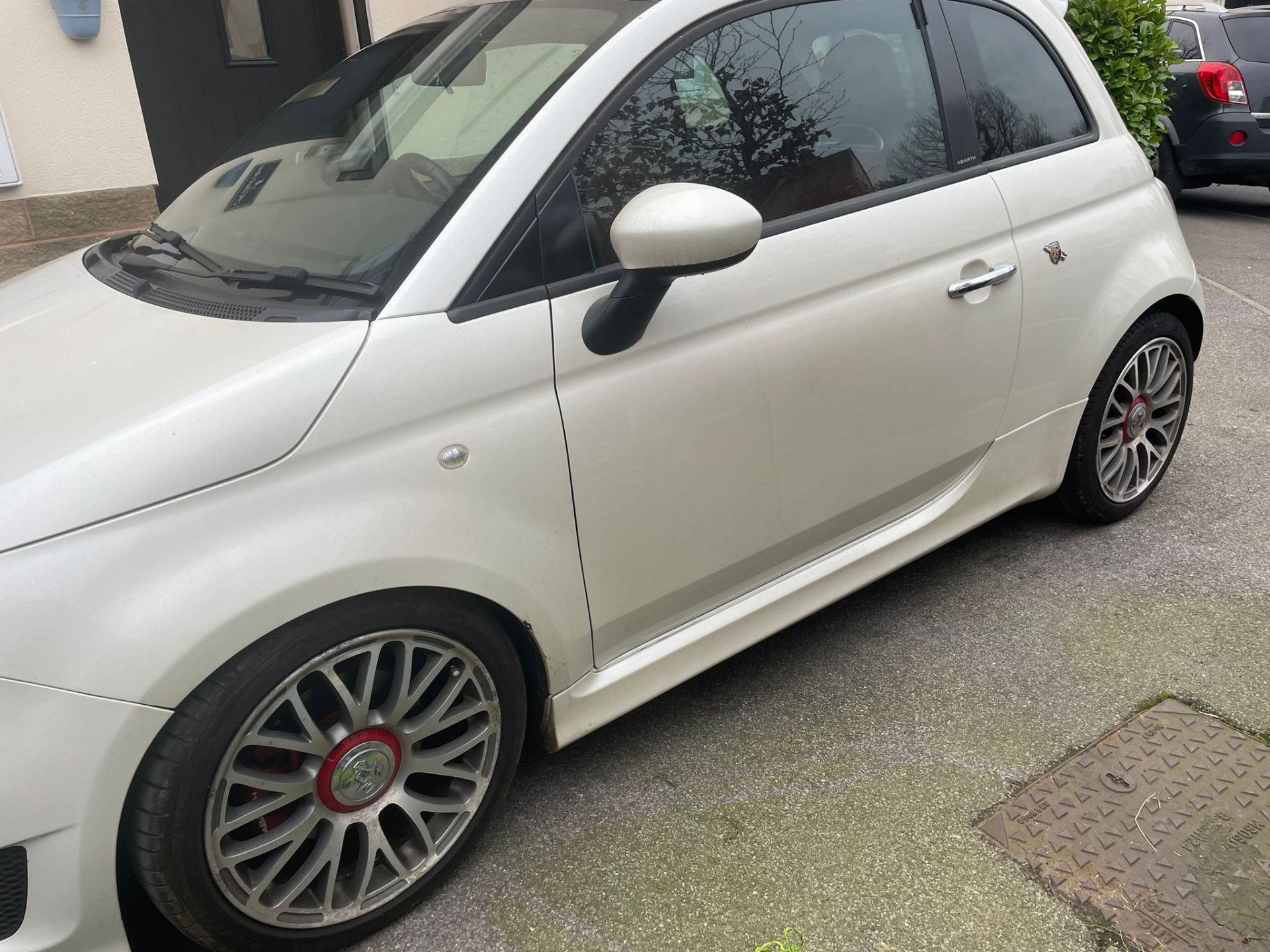 2009 ABARTH 500 WHITE HATCHBACK *NO VAT*