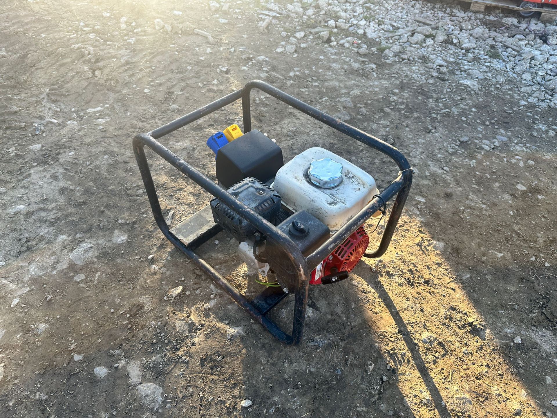 2019 Stephill SE2700 2.7KvA Petrol Generator *NO VAT* - Image 2 of 9