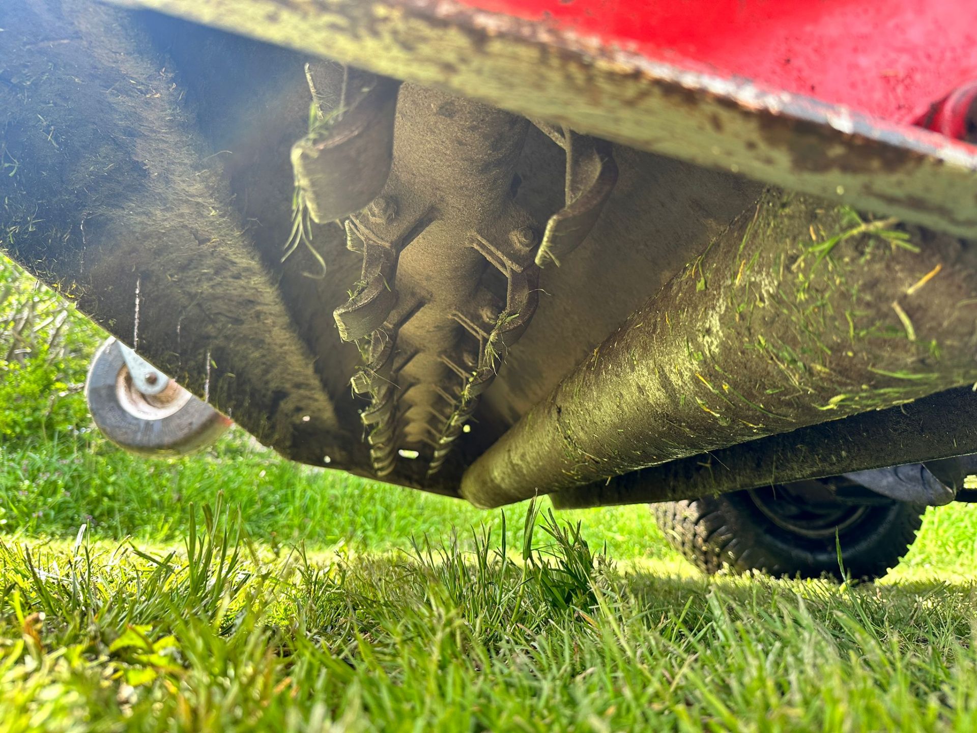 2012 Ransomes HR300 4WD Outfront Ride On Mower With 2015 Trimax 155 Flail Deck *PLUS VAT* - Image 8 of 14