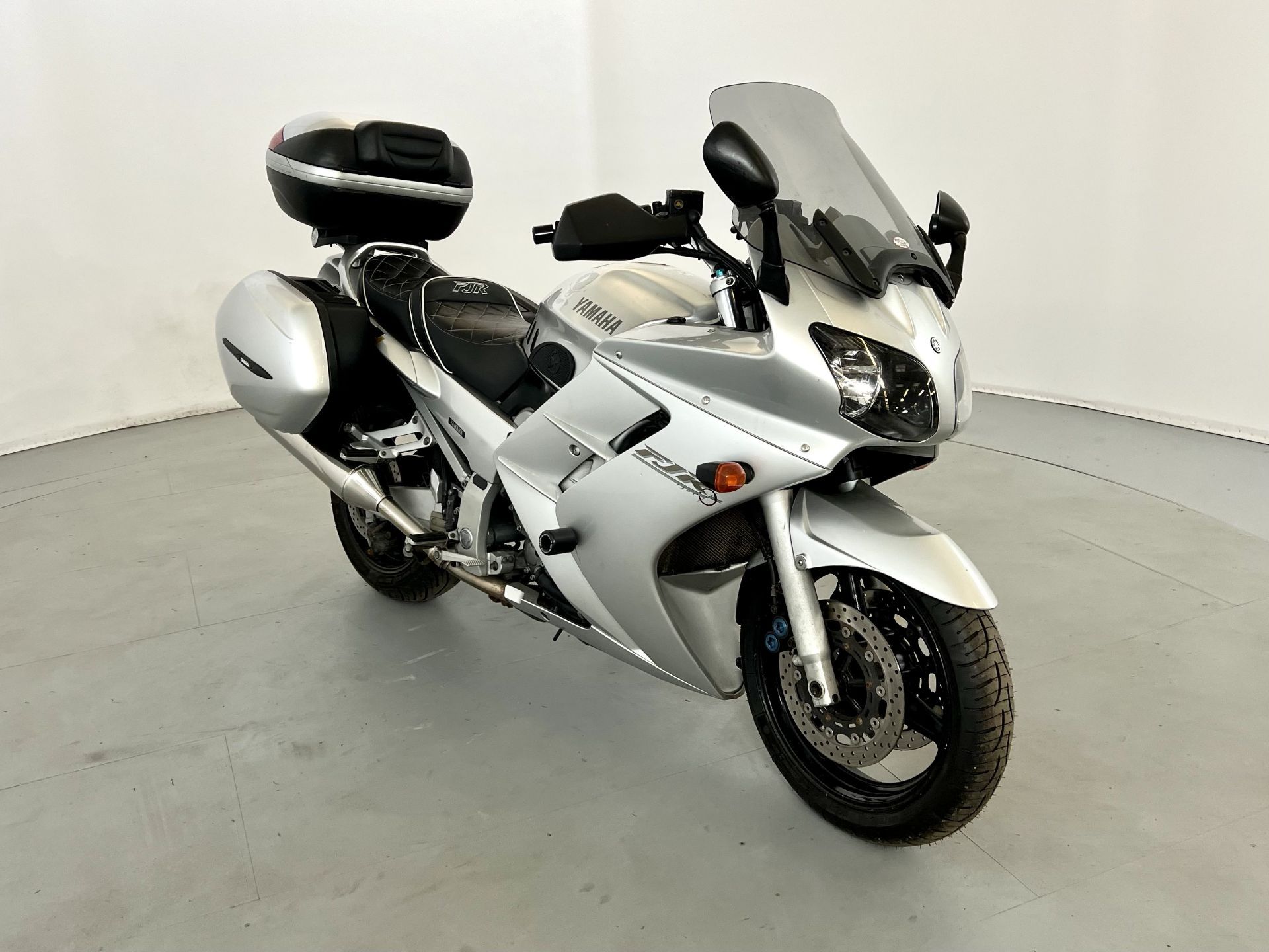 2001 YAMAHA FJR1300 SILVER MOTORCYCLE *NO VAT*