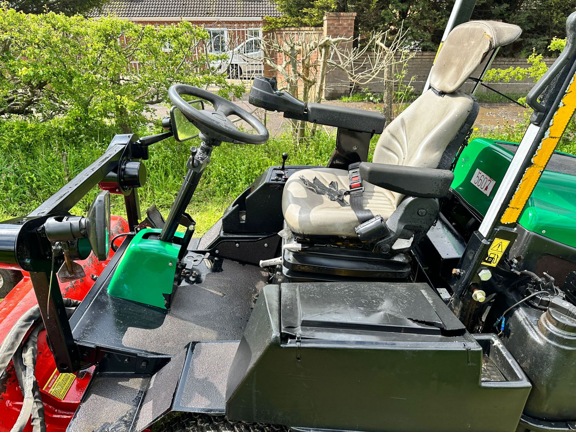 2012 Ransomes HR300 4WD Outfront Ride On Mower With 2015 Trimax 155 Flail Deck *PLUS VAT* - Image 11 of 14