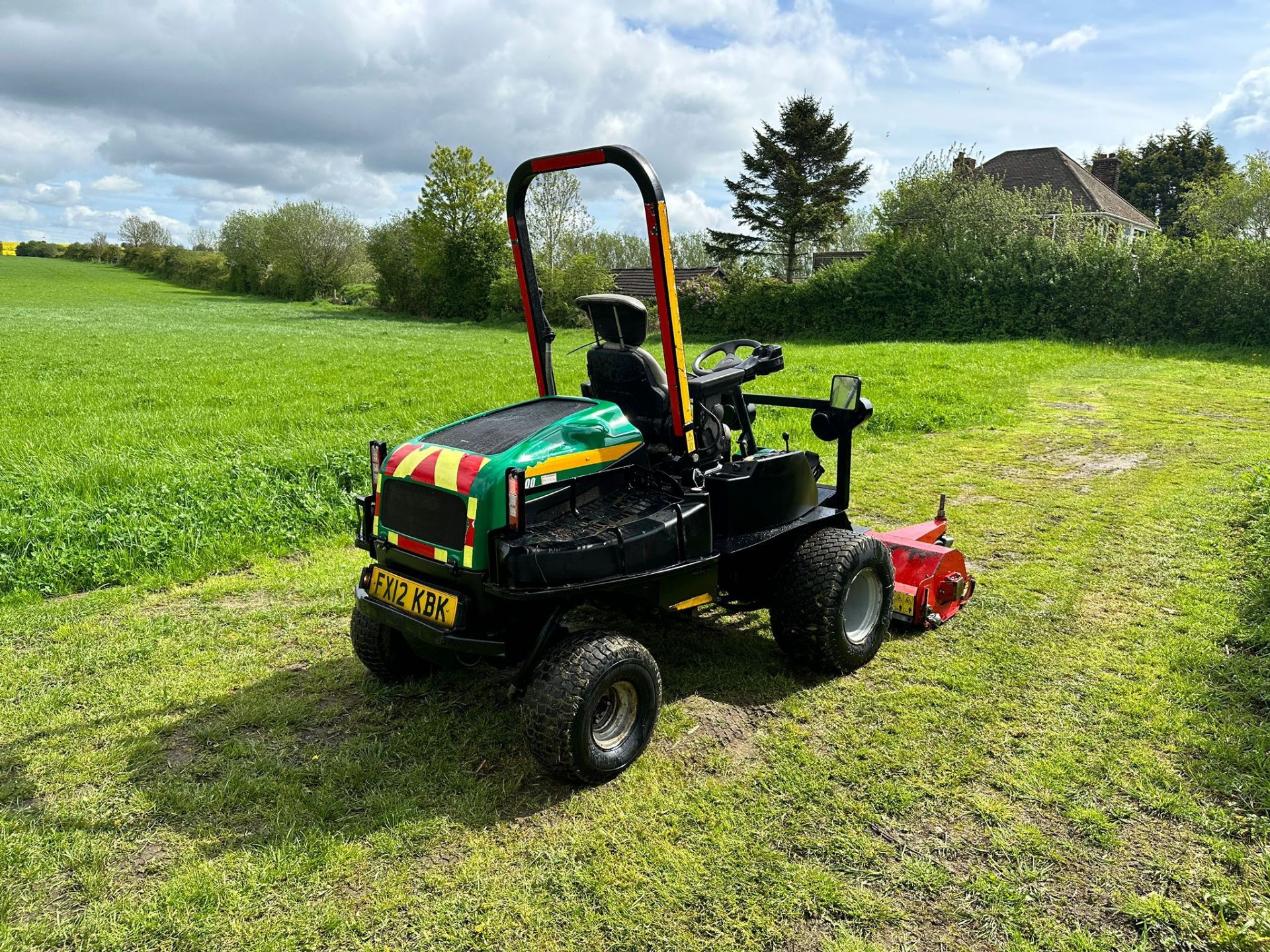 2012 Ransomes HR300 4WD Outfront Ride On Mower With 2015 Trimax 155 Flail Deck *PLUS VAT* - Image 3 of 14