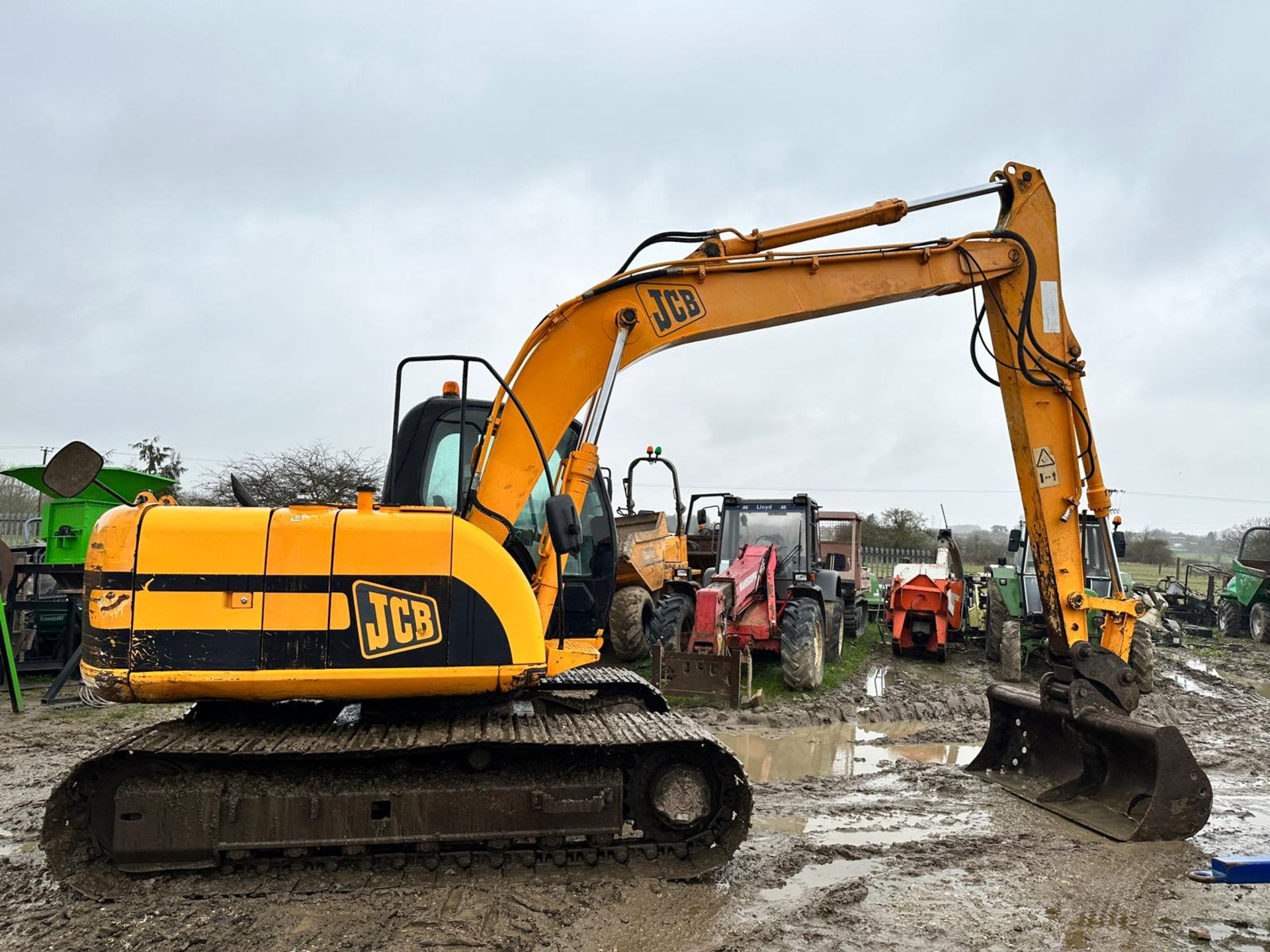 JCB JS130LC 13 Ton Excavator *PLUS VAT* - Image 3 of 25