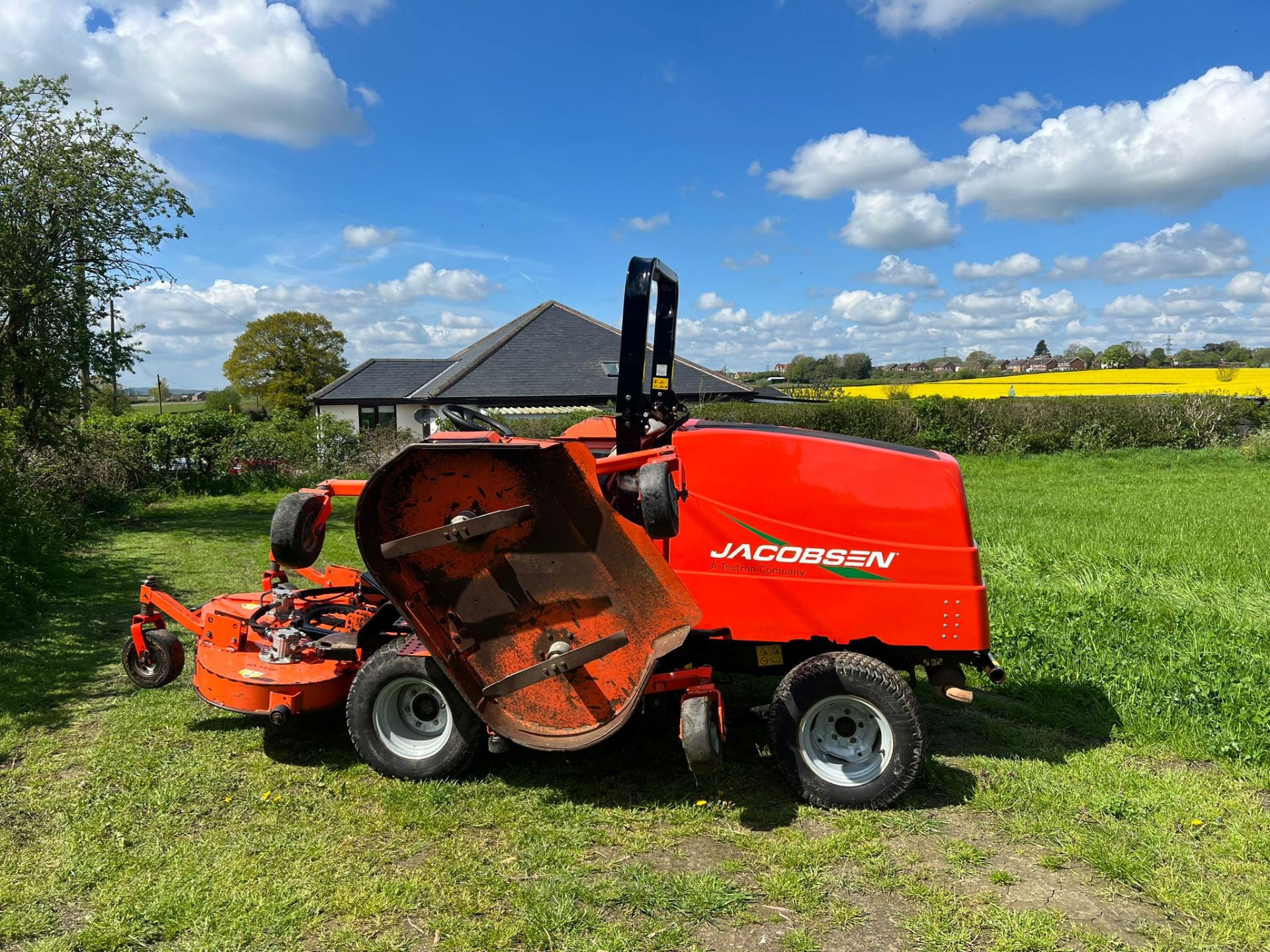 2013 Jacobsen/Ransomes R311T 4WD Diesel Ride On Lawn Mower Batwing Mower *PLUS VAT* - Image 11 of 17