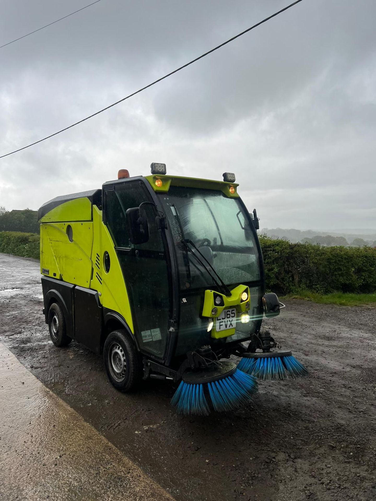 2015 Johnston c100 Road Sweeper *PLUS VAT* - Image 3 of 14