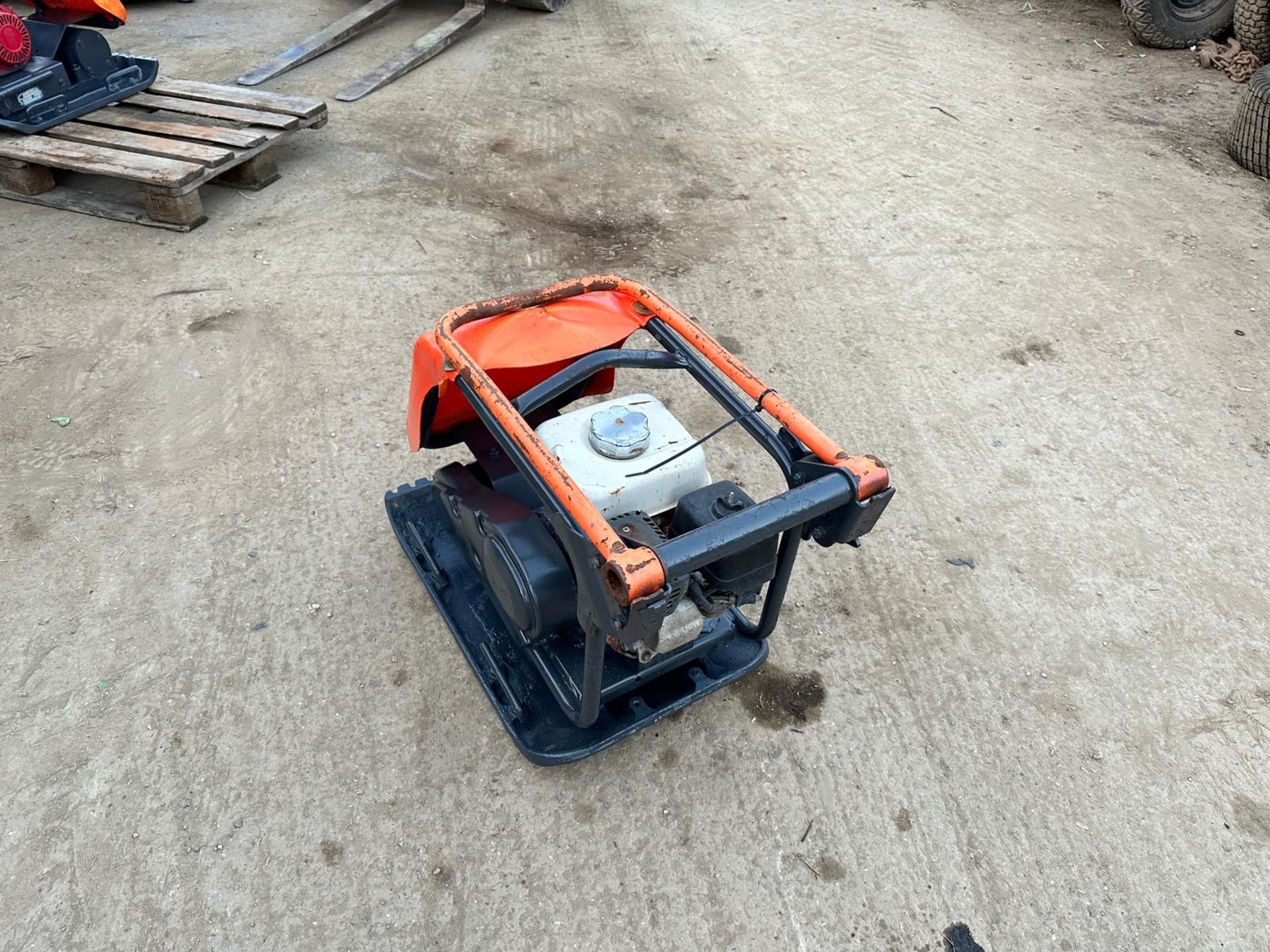 2019 BELLE PCX20/45 18” PETROL COMPACTION PLATE *PLUS VAT* - Image 3 of 8