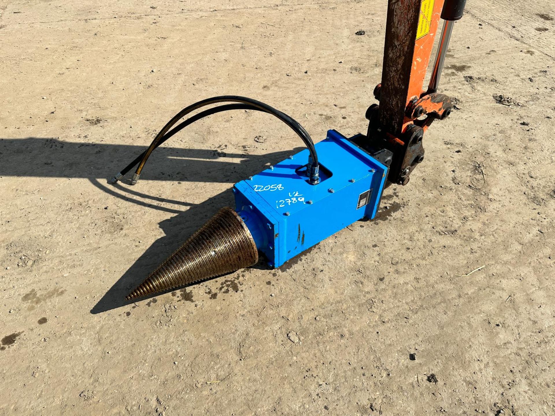 UNUSED 2022 JB EQUIPMENT HEAVY DUTY CONE SPLITTER *PLUS VAT*