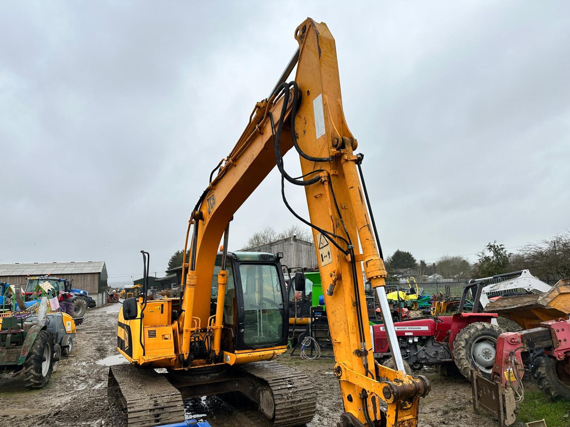 JCB JS130LC 13 Ton Excavator *PLUS VAT* - Image 7 of 25