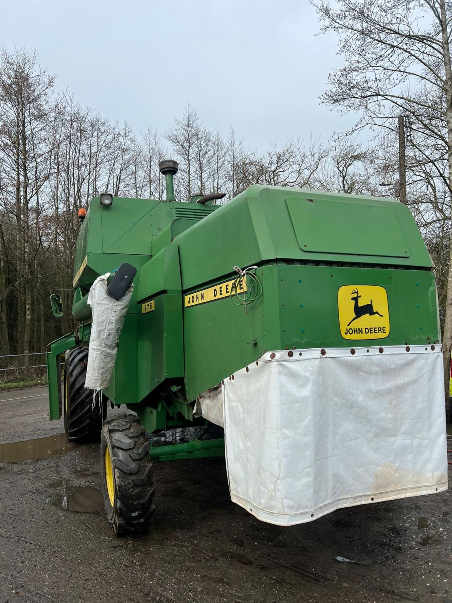 JOHN DEERE 975 COMBINE HARVESTER ROAD REGISTERED WITH HEAD AND DOLLY *PLUS VAT* - Image 12 of 26