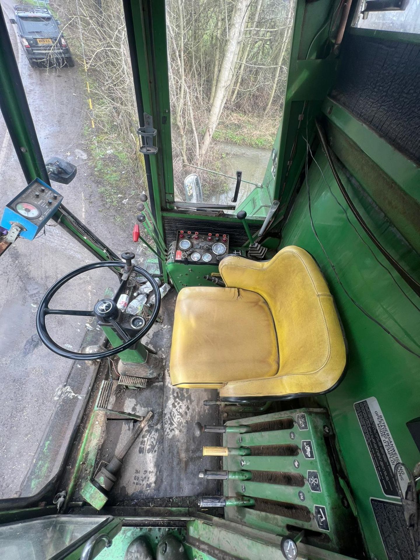 JOHN DEERE 975 COMBINE HARVESTER ROAD REGISTERED WITH HEAD AND DOLLY *PLUS VAT* - Image 22 of 26