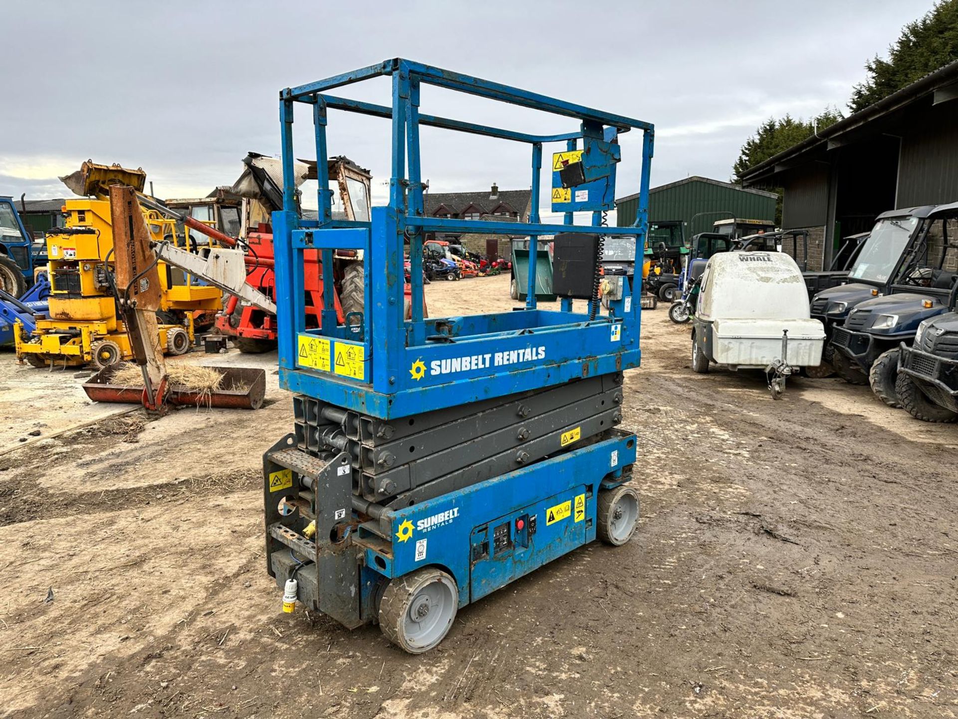 2014 Genie GS-1932 Electric Scissor Lift *PLUS VAT* - Image 4 of 9