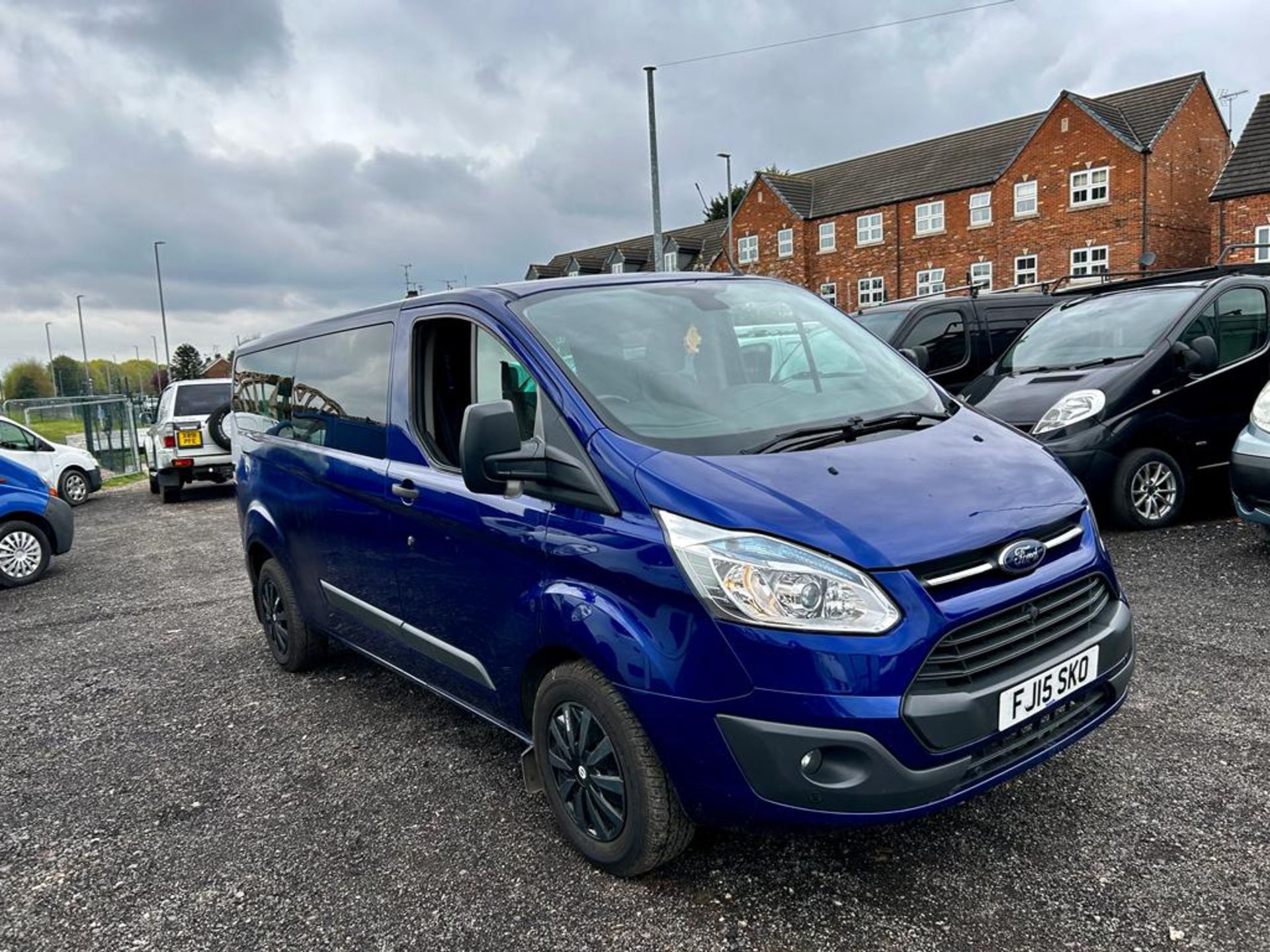 2015 FORD TRANSIT CUSTOM 330 TREND E-TEC BLUE MPV *NO VAT*