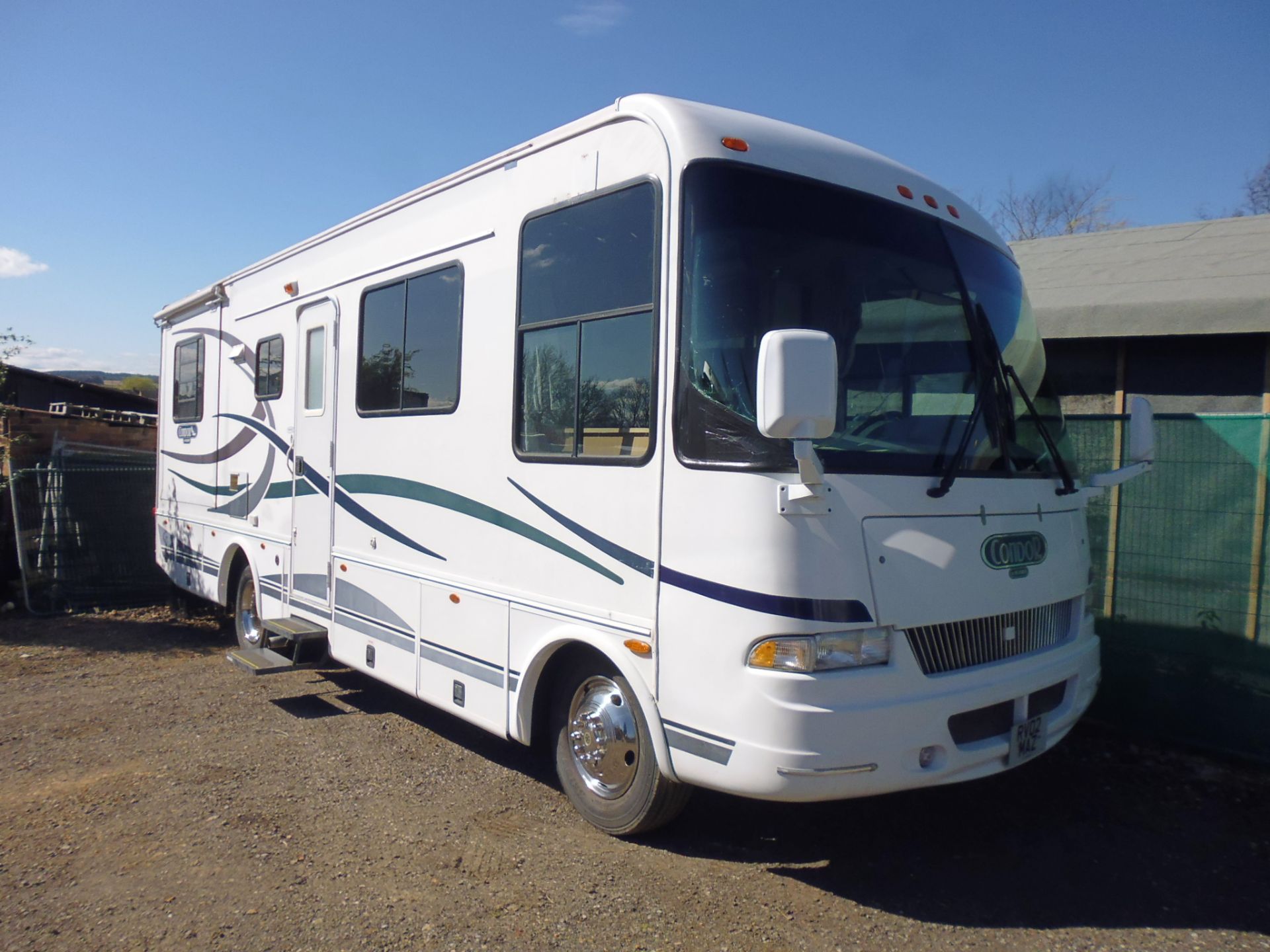 2003 R-VISION CONDOR 28' Twin Slide, 6 berth American Motorhome *NO VAT* - Image 2 of 20