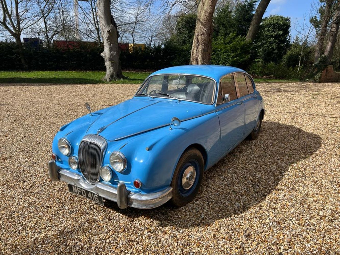 CLASSIC VEHICLE SALE! CARS, CONVERTIBLES, TRACTORS, 4X4'S, JAGUAR E-TYPE, ROLLS ROYCE, MK6 ESCORT & MORE Ending Saturday 27th May 2023 From 10am