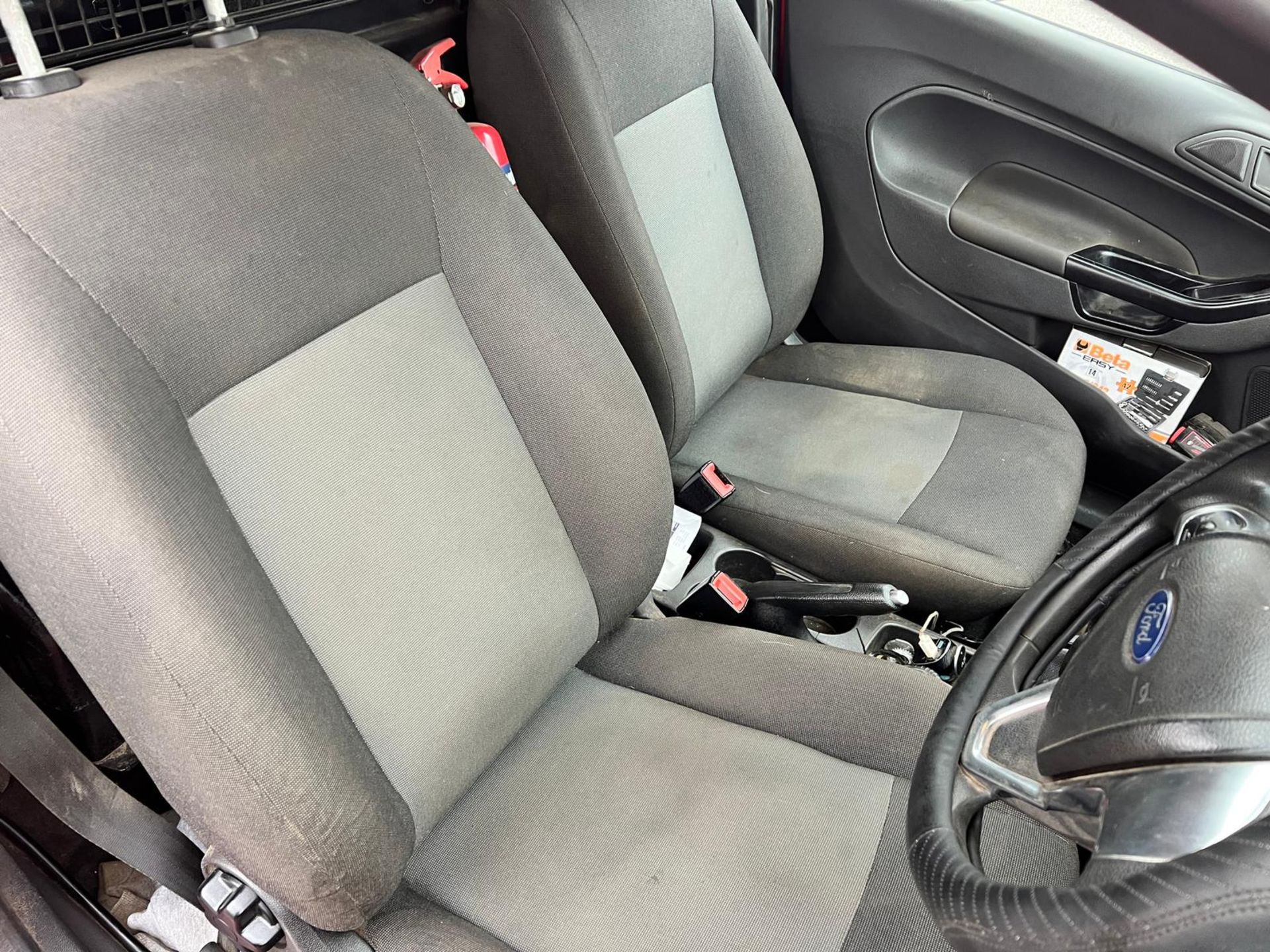 2016 Ford Fiesta 1.5 Diesel TDCI Red Car Derived Panel Van *PLUS VAT* - Image 23 of 29