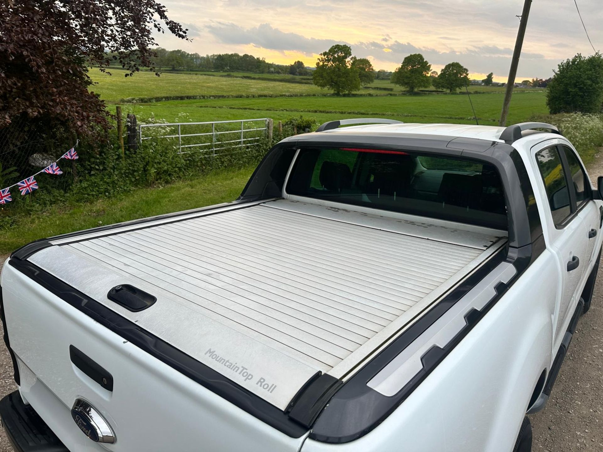 2015 FORD RANGER WILDTRAK 4X4 TDCI AUTOMATIC WHITE PICK UP *PLUS VAT* - Image 12 of 29