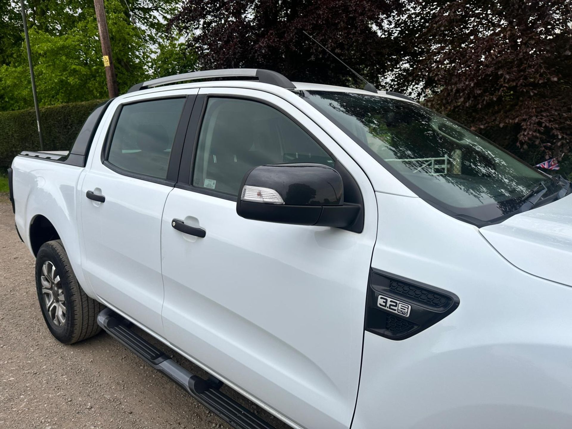 2015 FORD RANGER WILDTRAK 4X4 TDCI AUTOMATIC WHITE PICK UP *PLUS VAT* - Image 5 of 29