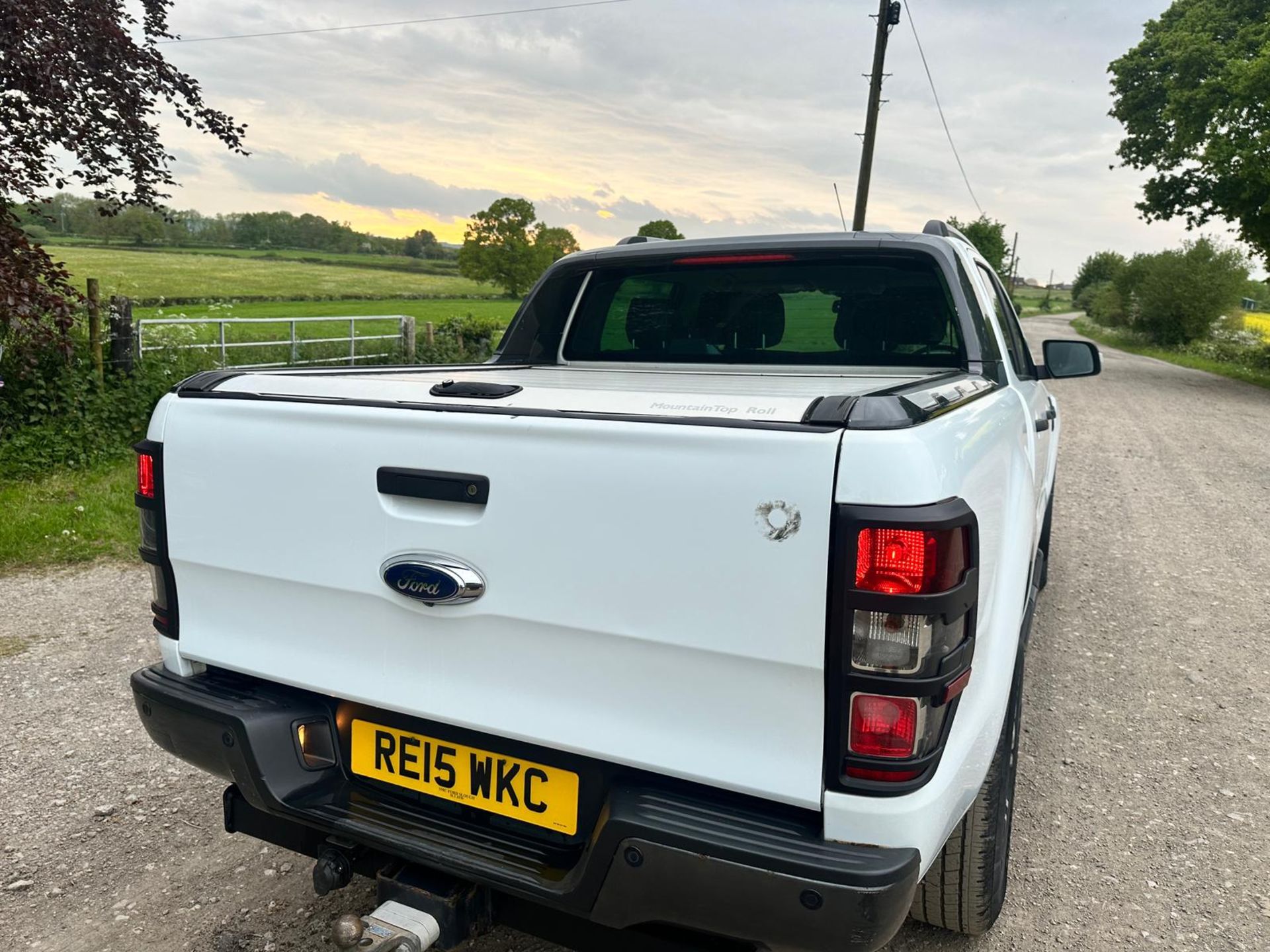 2015 FORD RANGER WILDTRAK 4X4 TDCI AUTOMATIC WHITE PICK UP *PLUS VAT* - Image 11 of 29