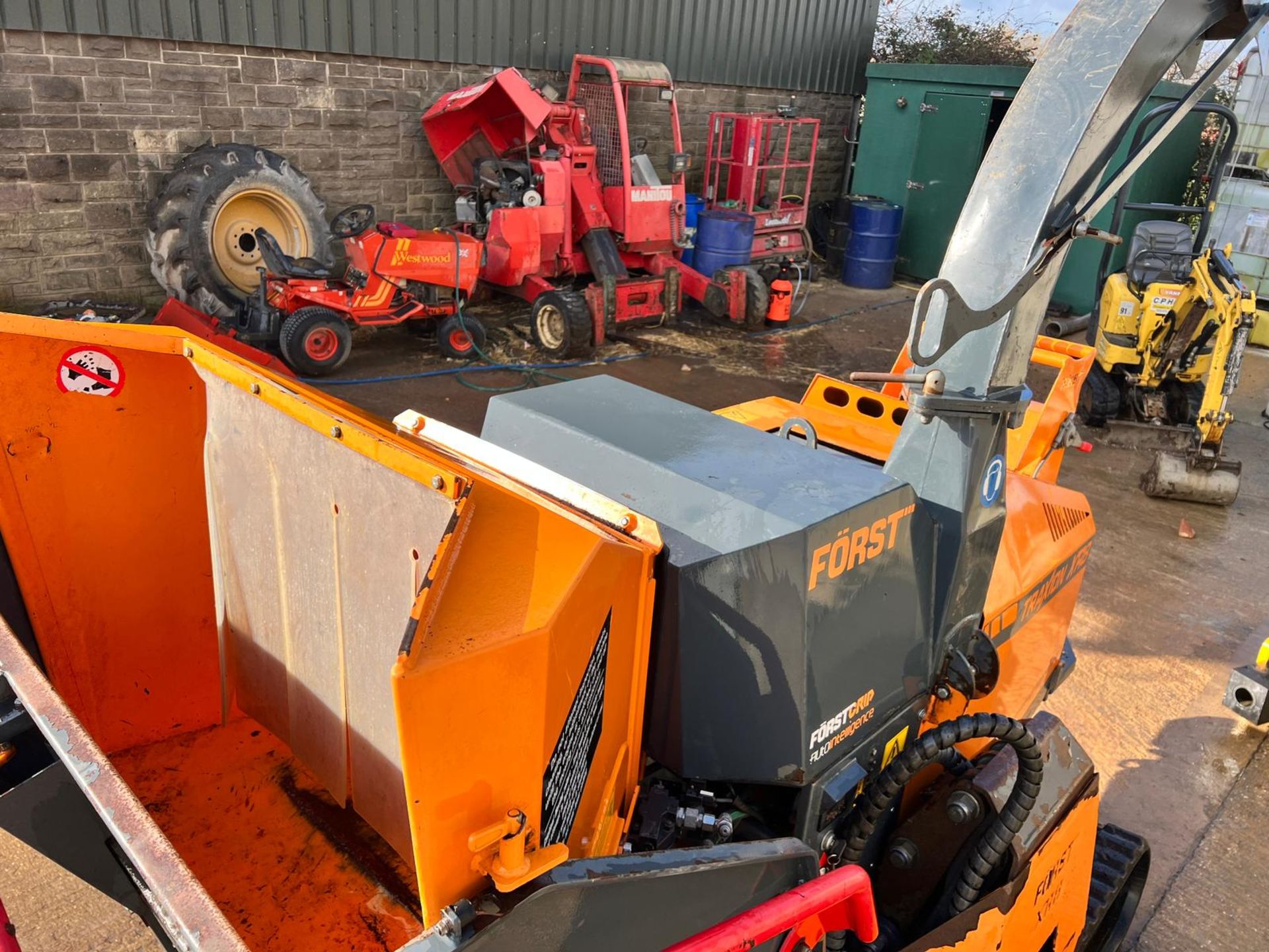 2015 Forst XR8D Traxion 8Ó Hydraulic Lift Diesel Wood Chipper With Winch *PLUS VAT* - Image 20 of 26