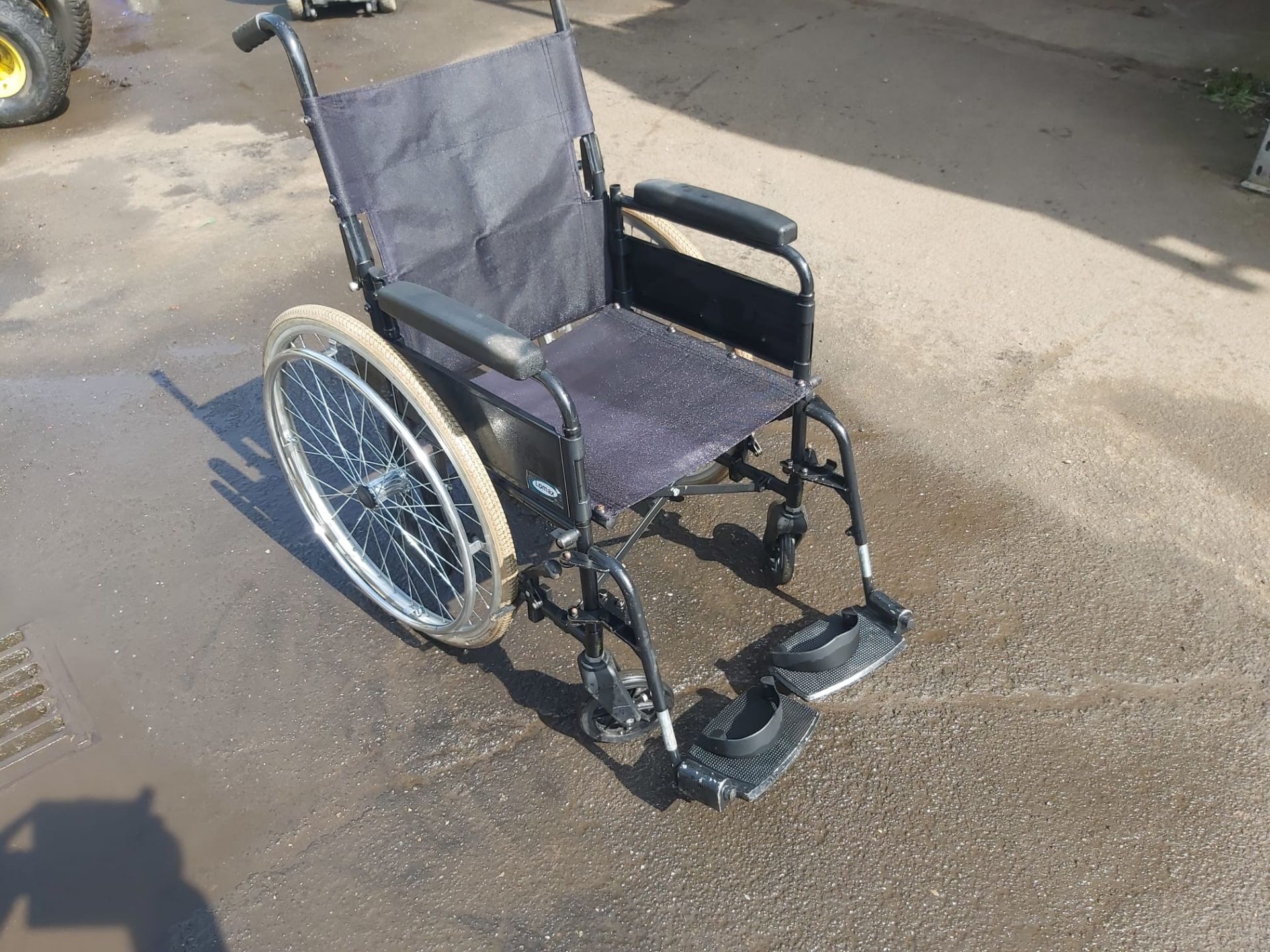 Lomax Self-Propelled Wheelchair *NO VAT* - Image 3 of 4