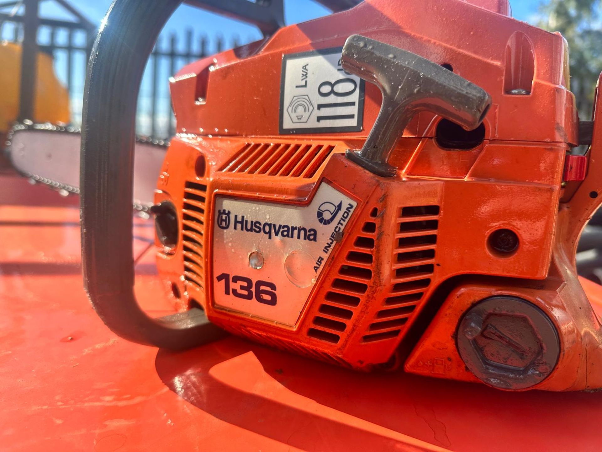 Husqvarna 136 Petrol Chainsaw *NO VAT* - Image 8 of 8