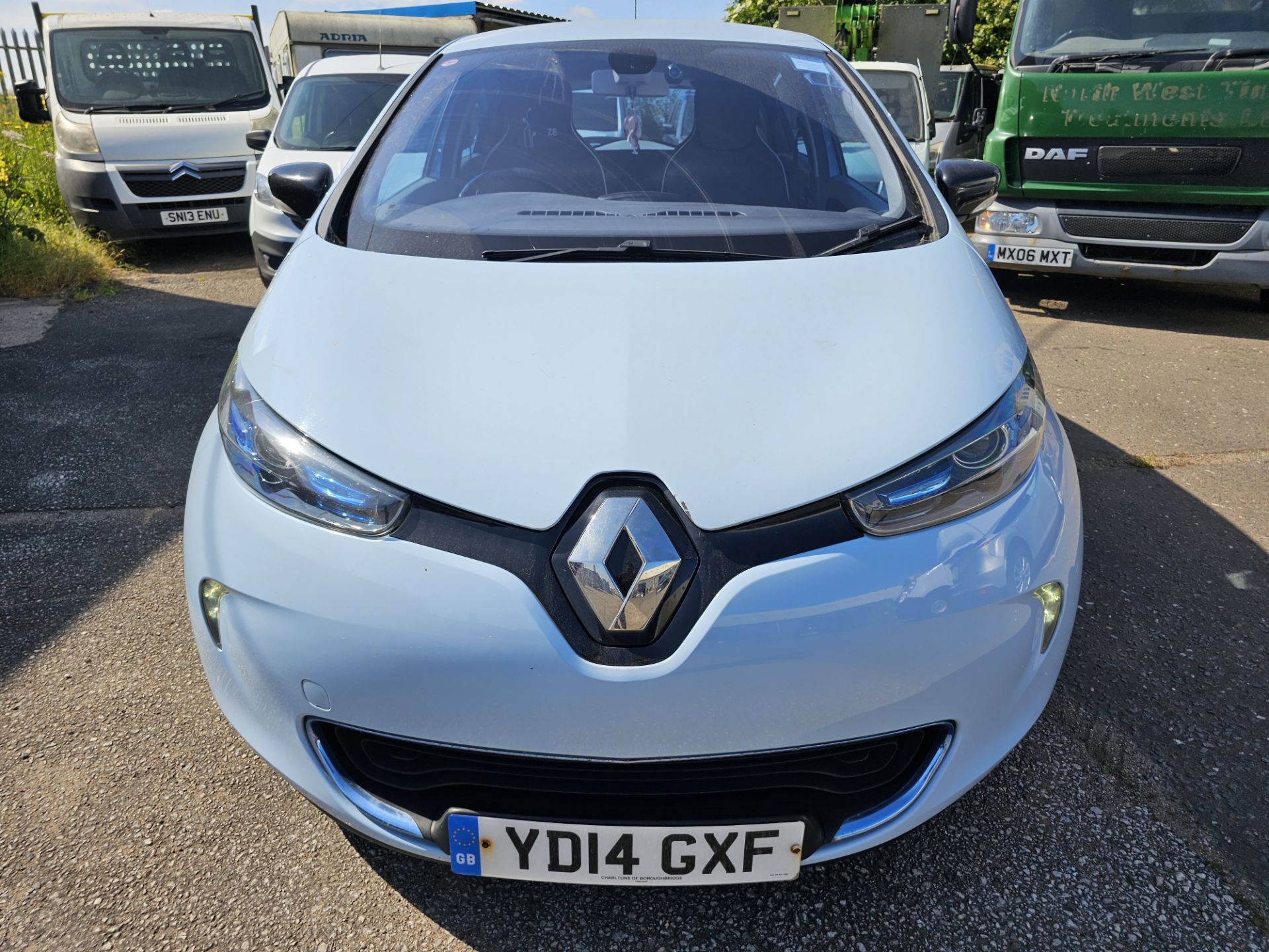 2014/14 REG RENAULT ZOE DYNAMIQUE INTENSE AUTOMATIC ELECTRIC HATCHBACK, SHOWING 1 FORMER KEEPER - Image 3 of 26