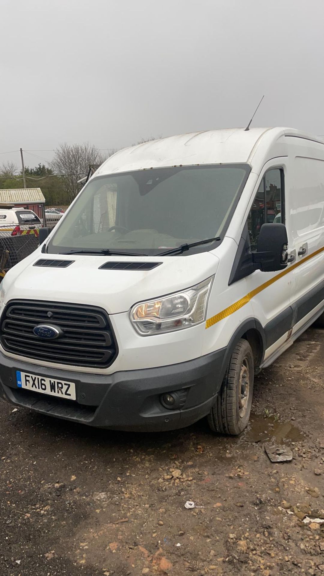 2016 4X4 FORD TRANSIT 350 WHITE PANEL VAN 240v AND HOT WATER *NO VAT* - Image 3 of 15
