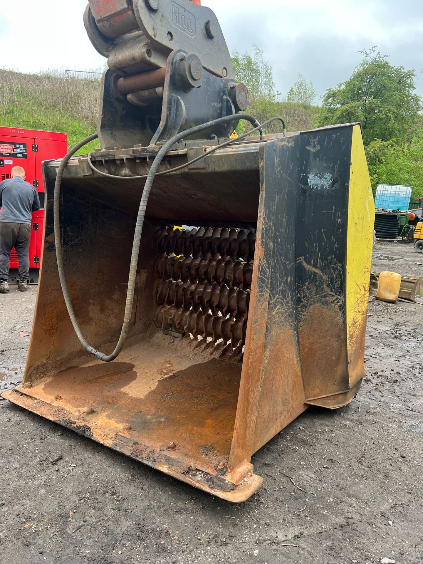 66" Hydraulic Screening Bucket 90mm Pin to suit 30 Ton Excavator *PLUS VAT*