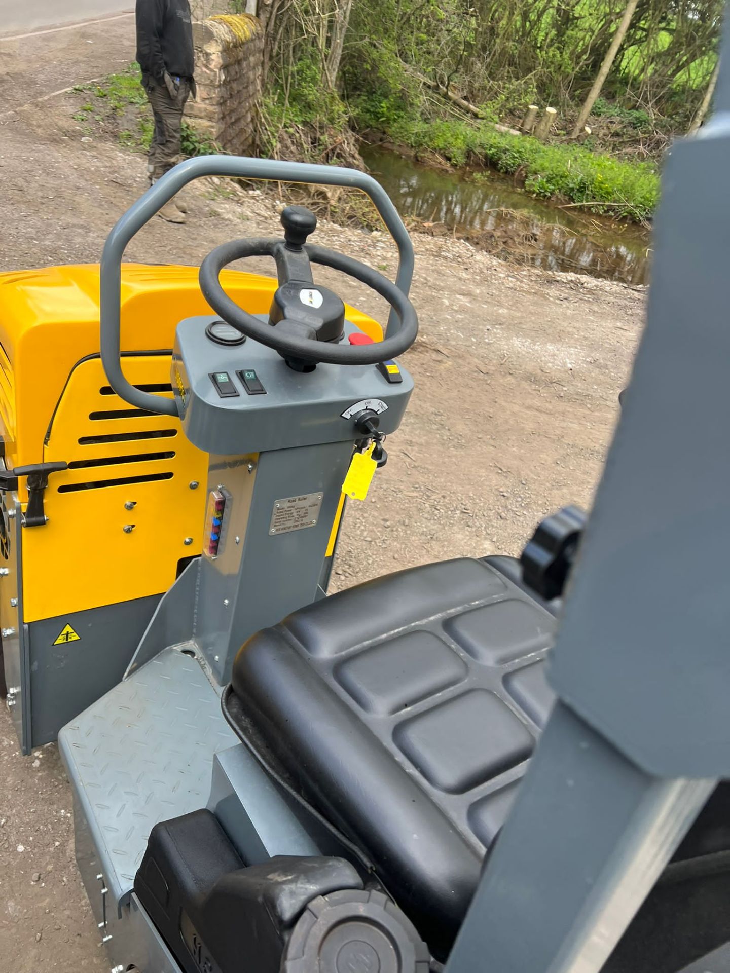 Unused Konstant 950 Double Drum Ride On Vibrating Road Roller *PLUS VAT* - Image 9 of 15