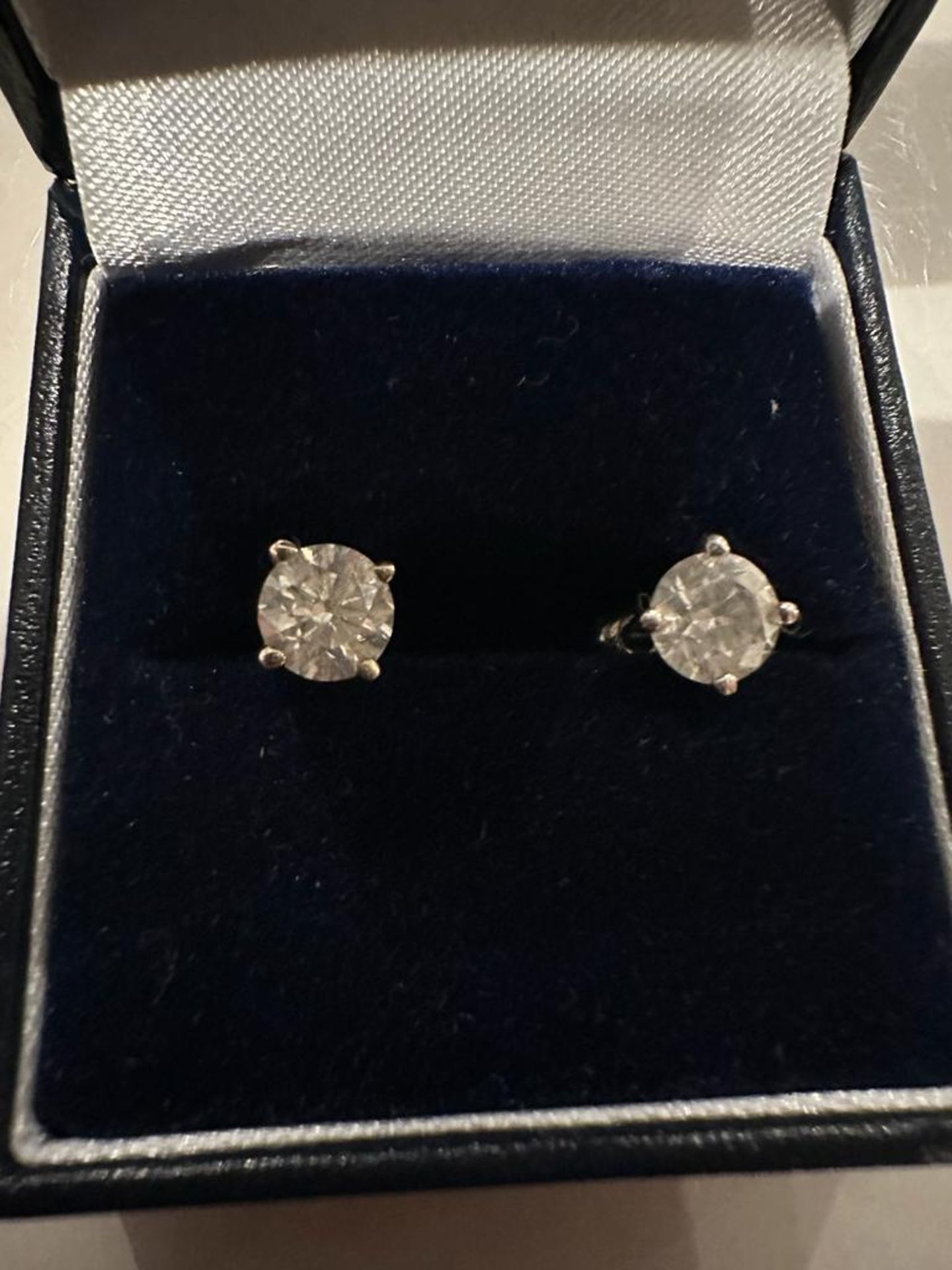 1.80ct Diamond stud earrings *NO VAT*