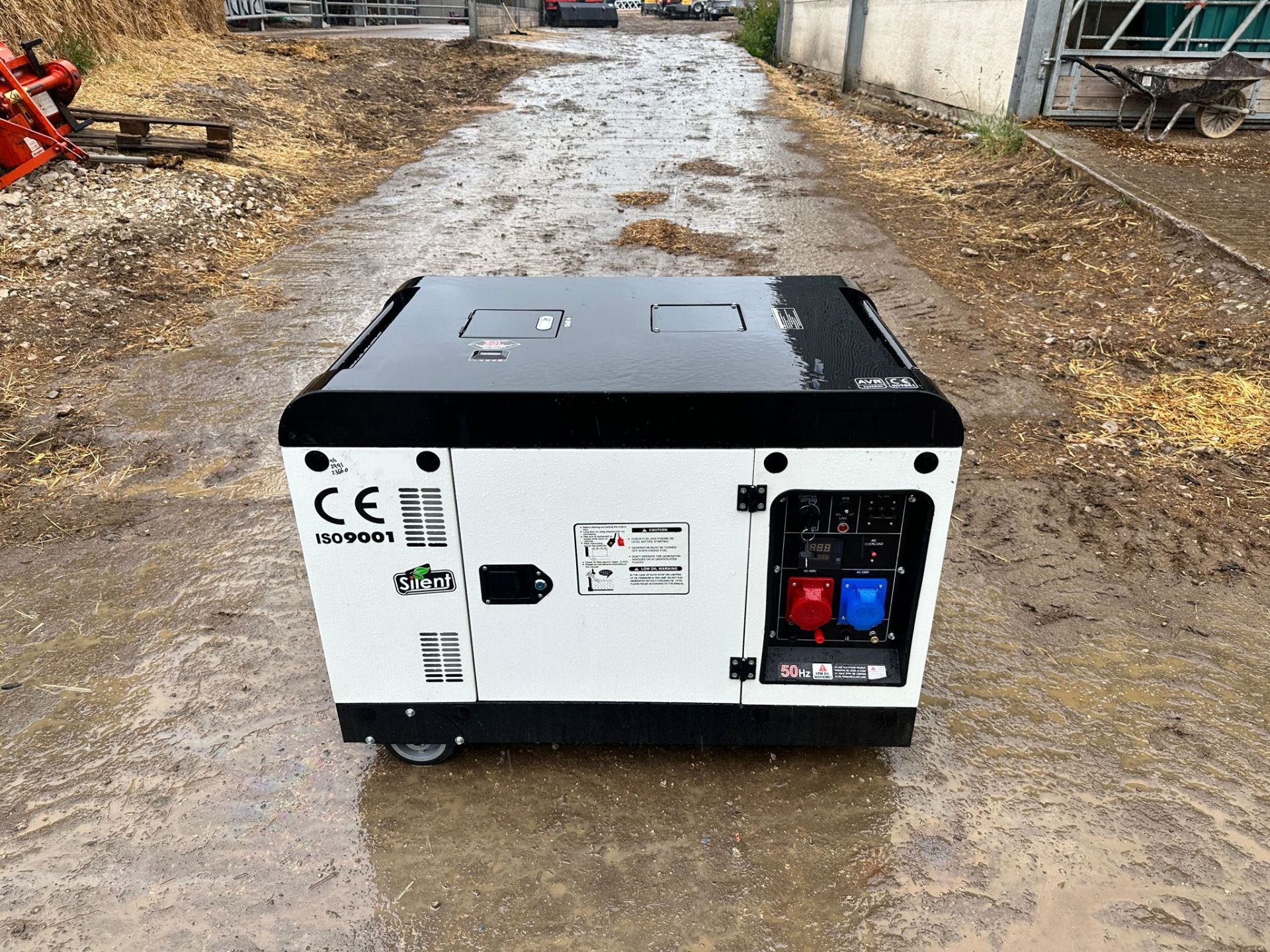 NEW/UNUSED DG23000SE3 SILENT DIESEL GENERATOR *PLUS VAT*