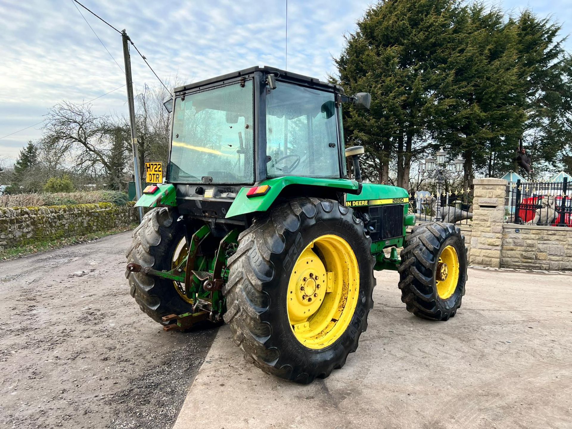 JOHN DEERE 2650 78hp 4WD TRACTOR, RUNS AND DRIVES, ROAD REGISTERED *PLUS VAT* - Image 8 of 15